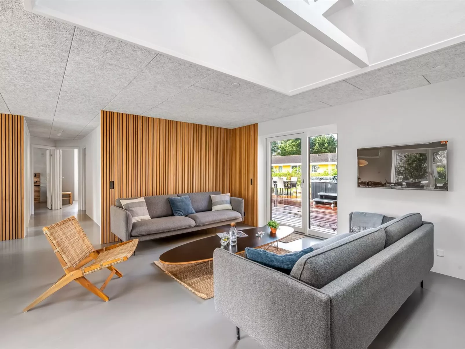 "Gunny" - 500m to the fjord-Binnen