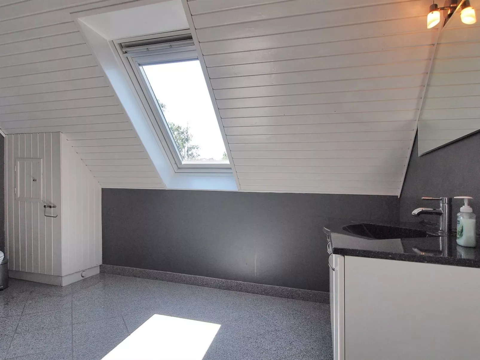 "Spase" - 250m to the fjord-Binnen