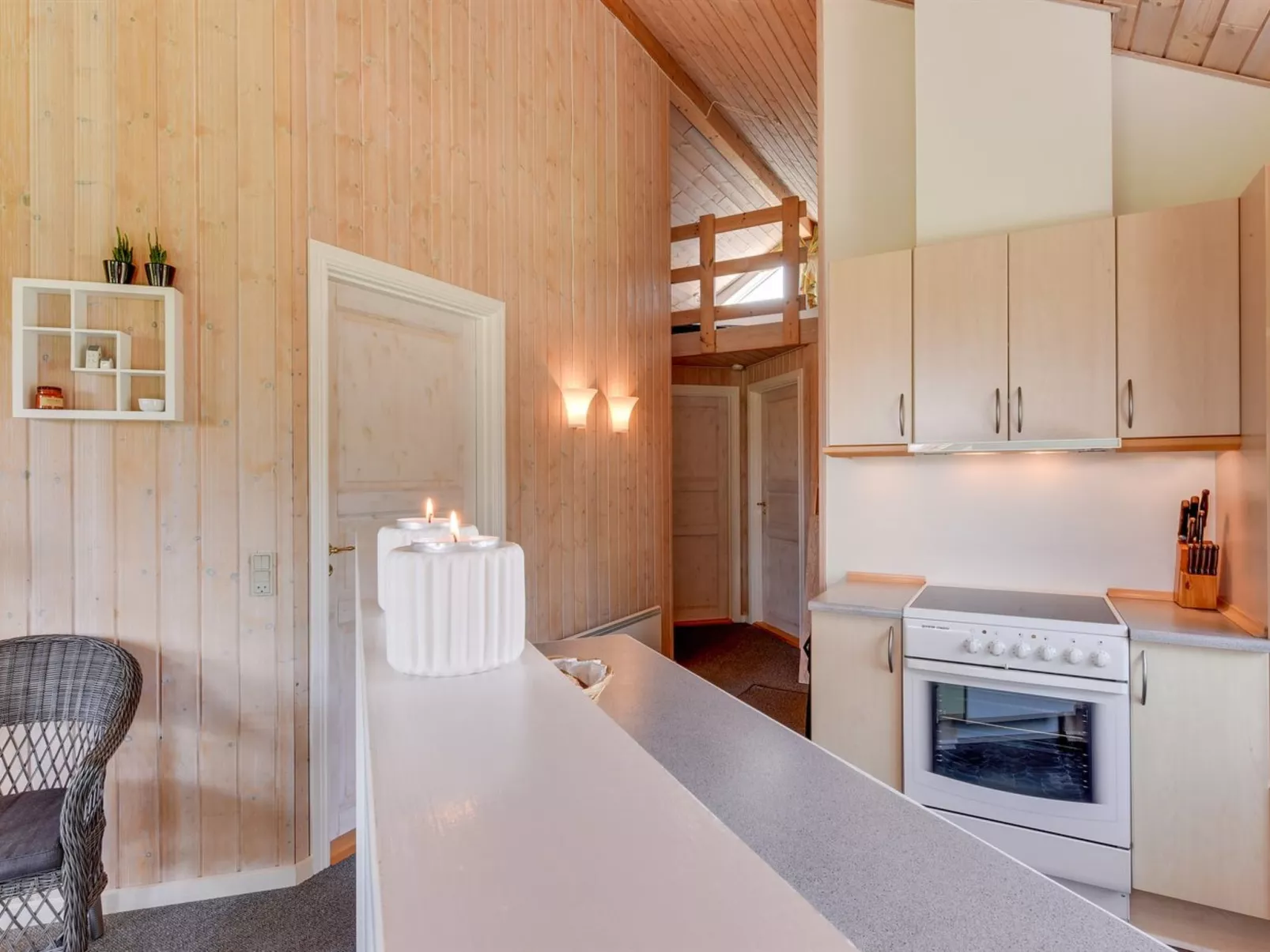 "Herlugh" - 1km to the fjord-Binnen