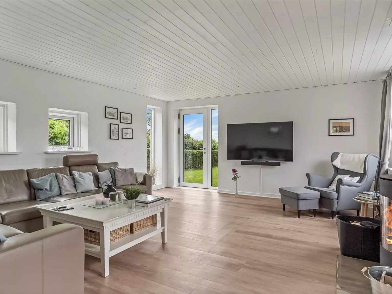 "Kiersten" - 5km from the sea-Binnen