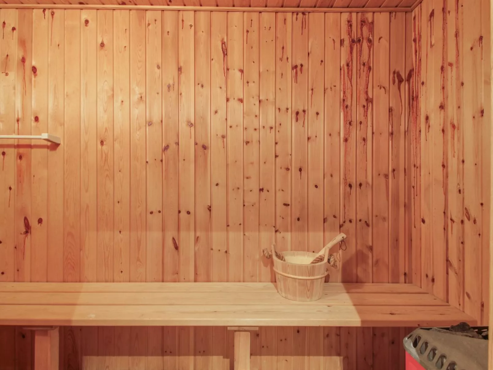 "Edmond" - 150m from the sea-Binnen