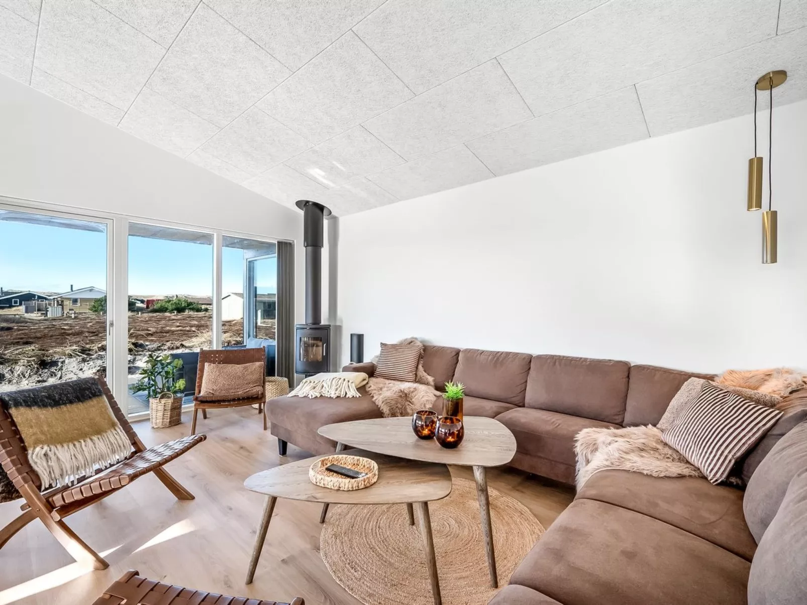 "Waldar" -  from the sea-Binnen