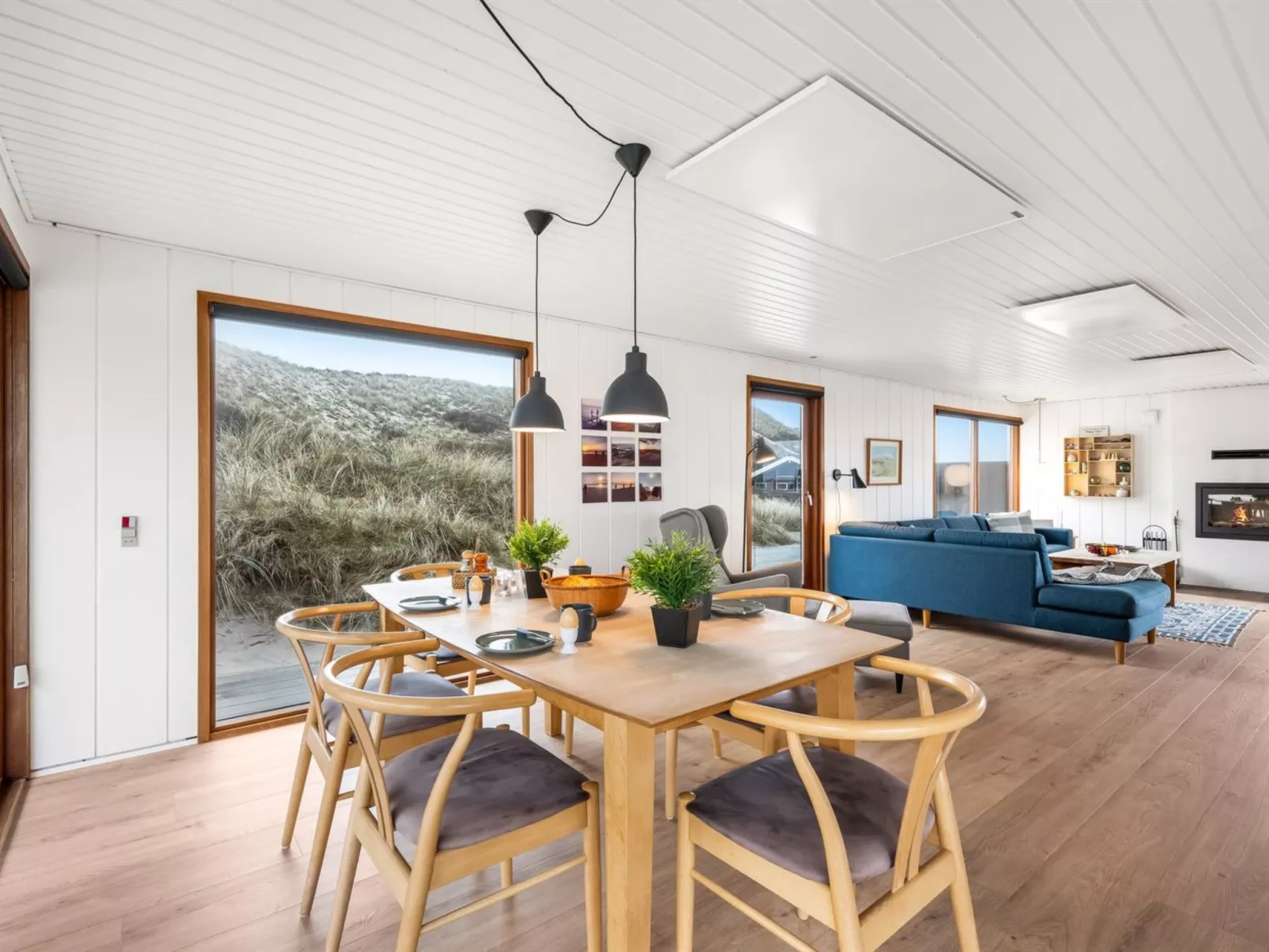 "Eyla" -  from the sea-Binnen