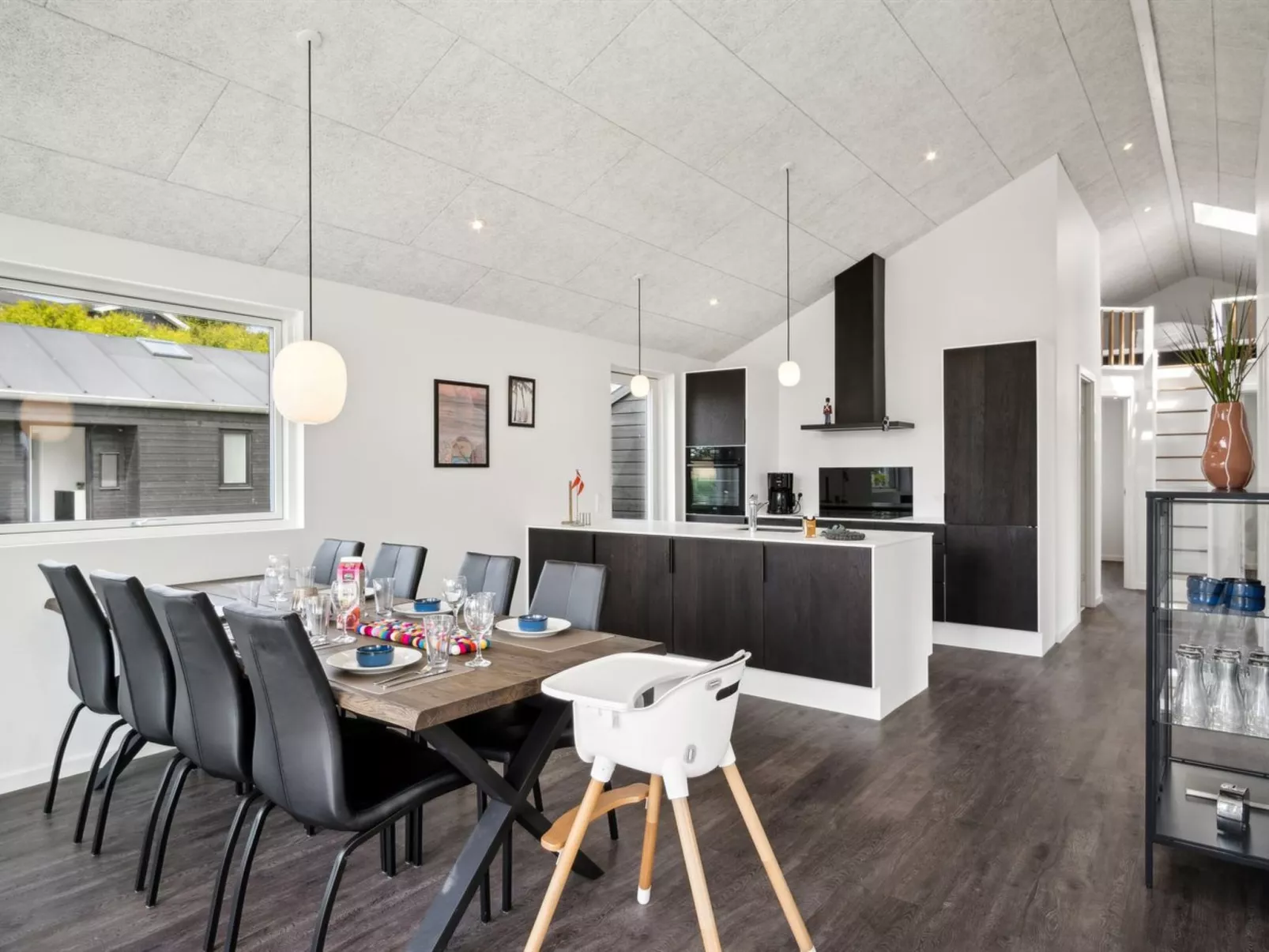 "Henryk" - 75m from the sea-Binnen