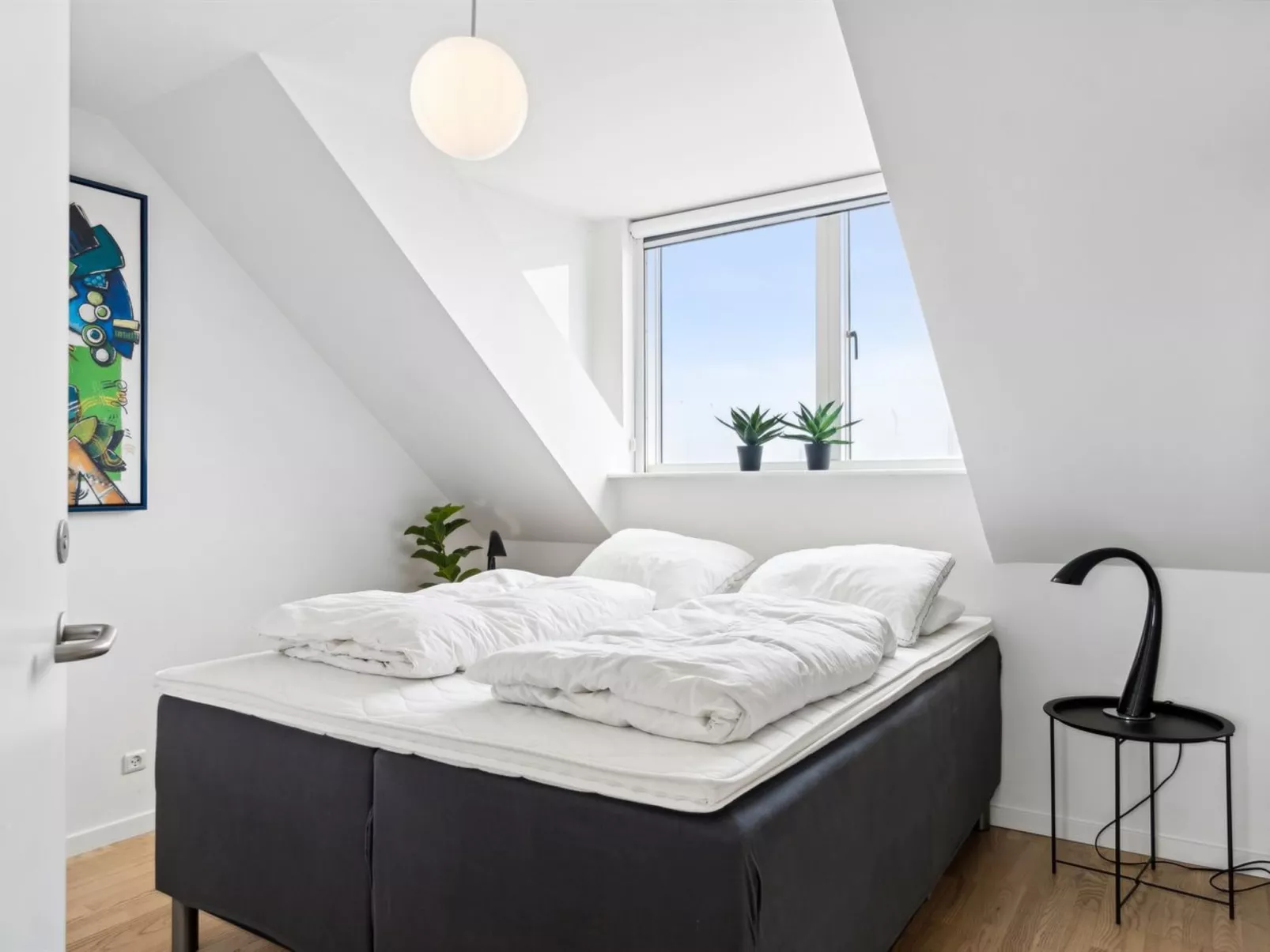 "Skade" - 10m from the sea-Binnen