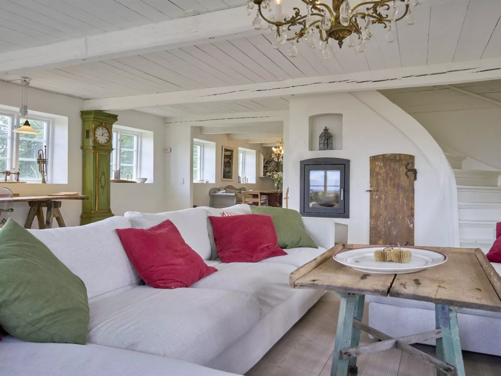 "Merrit" - 250m from the sea-Binnen