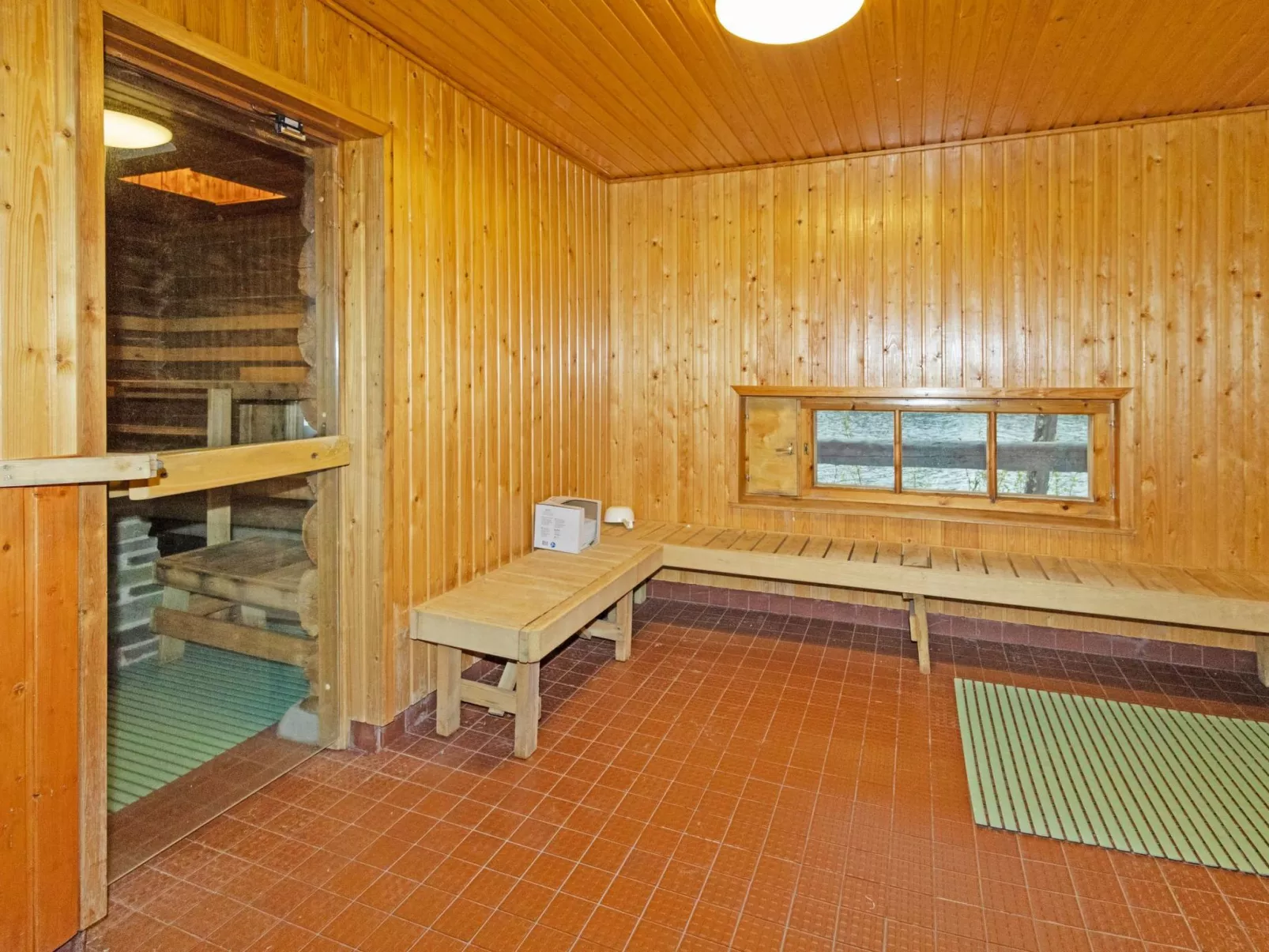 Metsä-luosto-Binnen