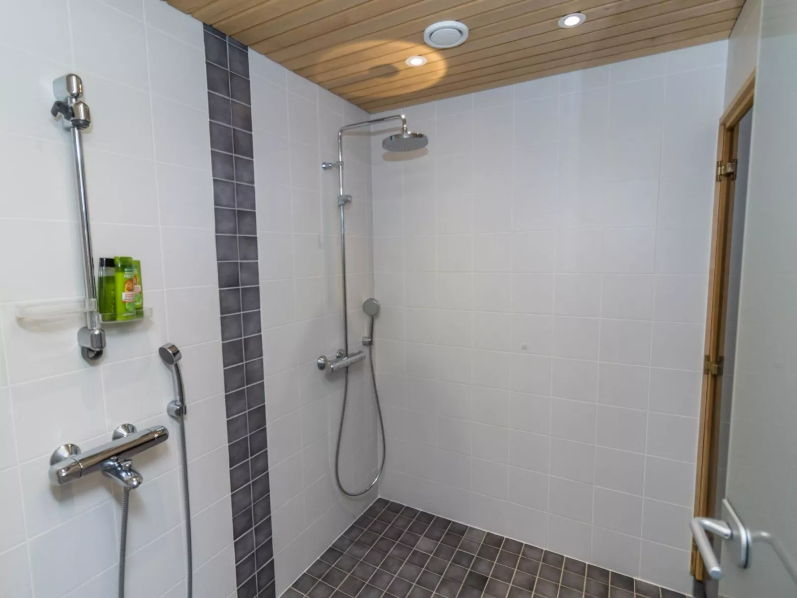 Rukan tunturituuli-Binnen