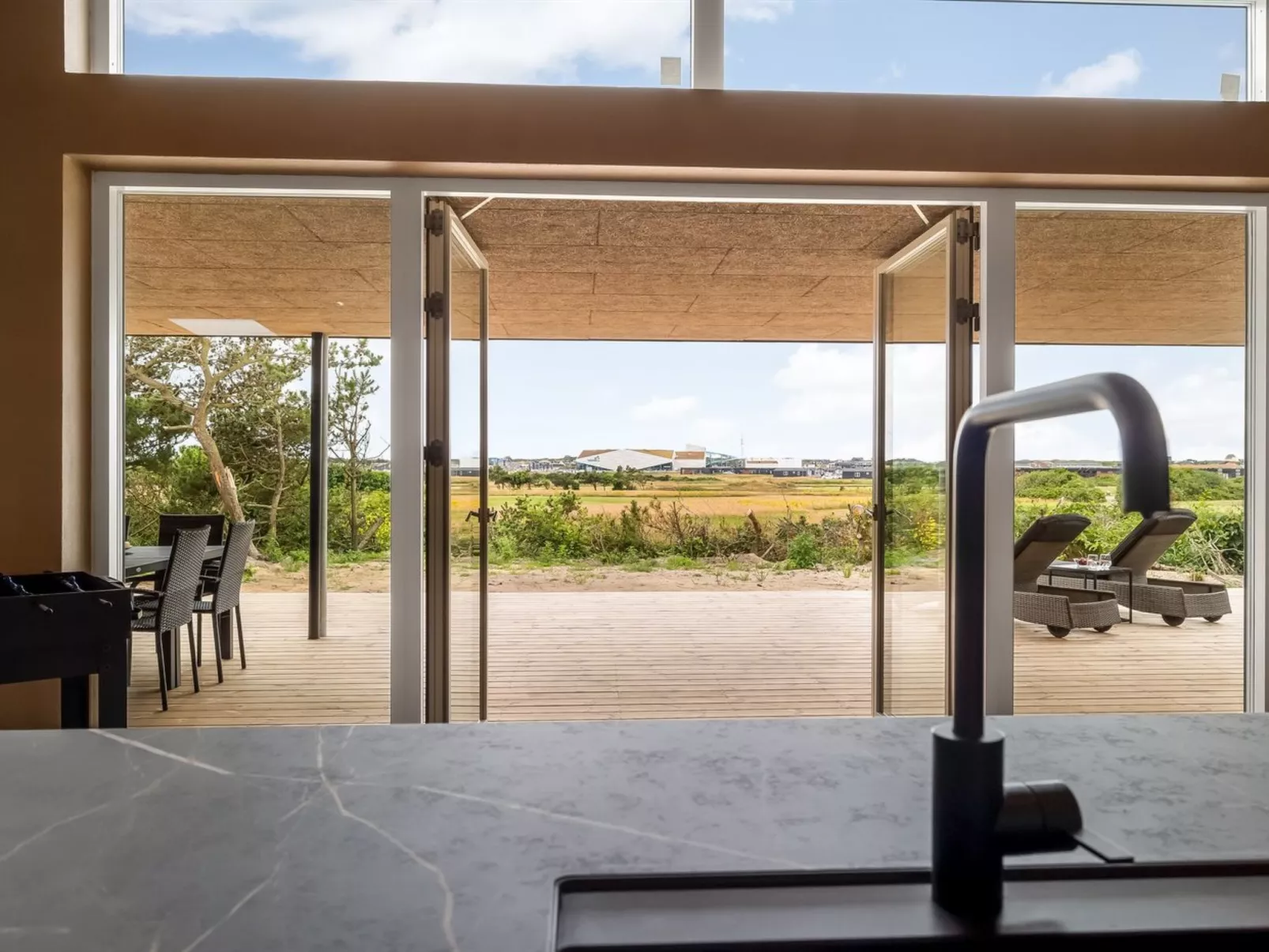 "Øthger" - 1.3km from the sea-Buiten