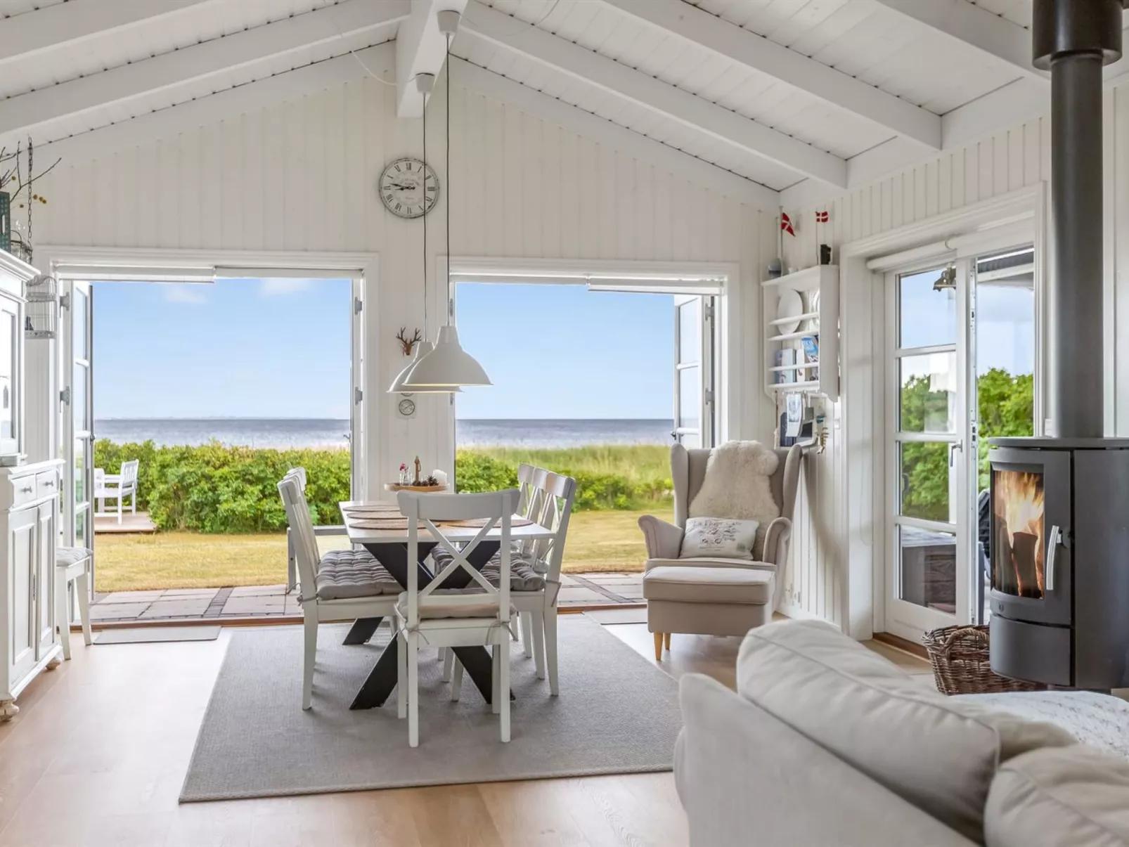 "Withger" - 20m from the sea-Binnen