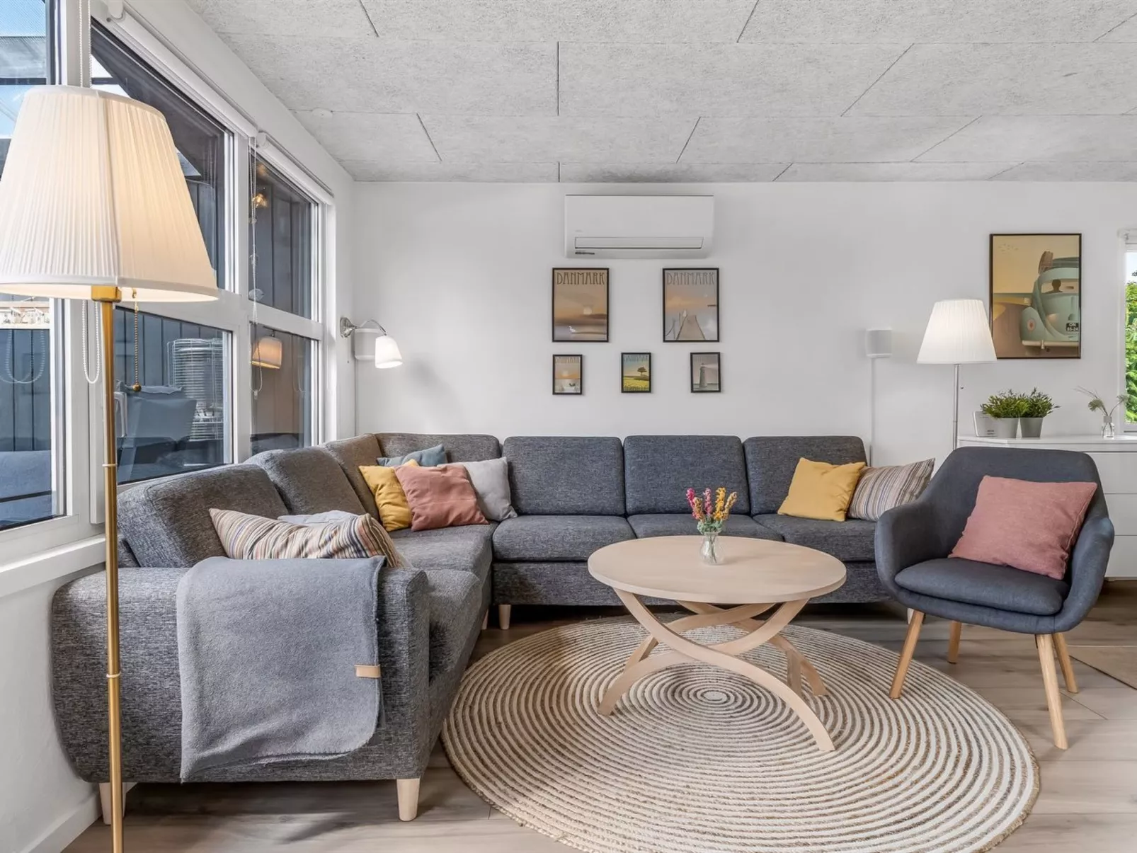 "Elske" -  from the sea-Binnen