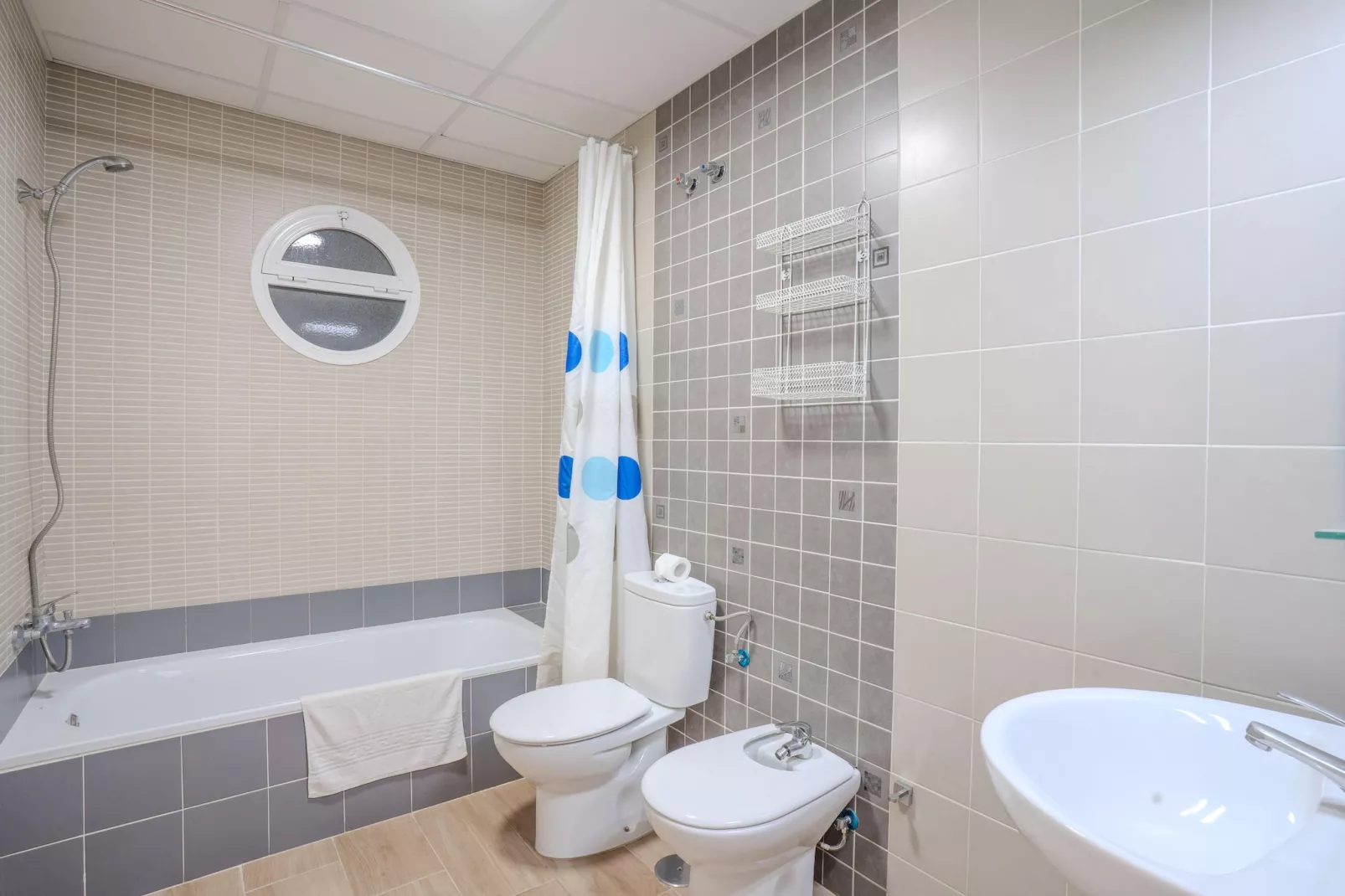 Santa Ángela de la Cruz-Badkamer