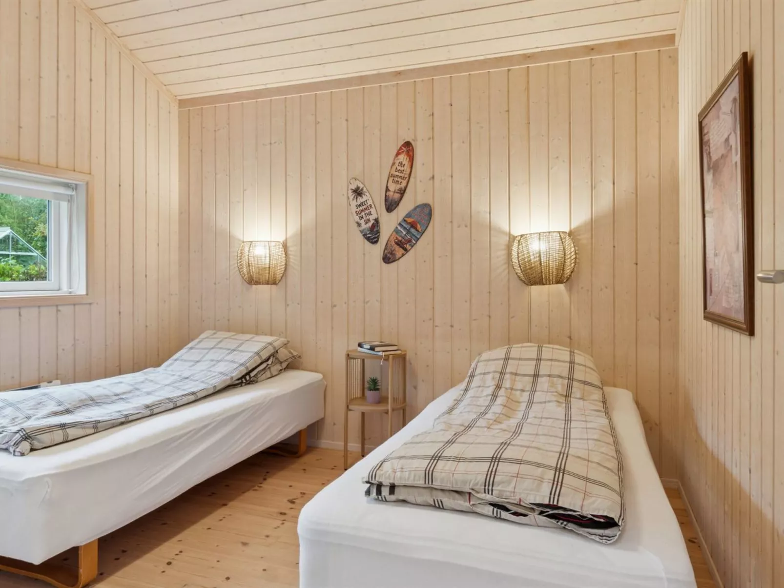 "Hawarth" - 275m from the sea-Binnen