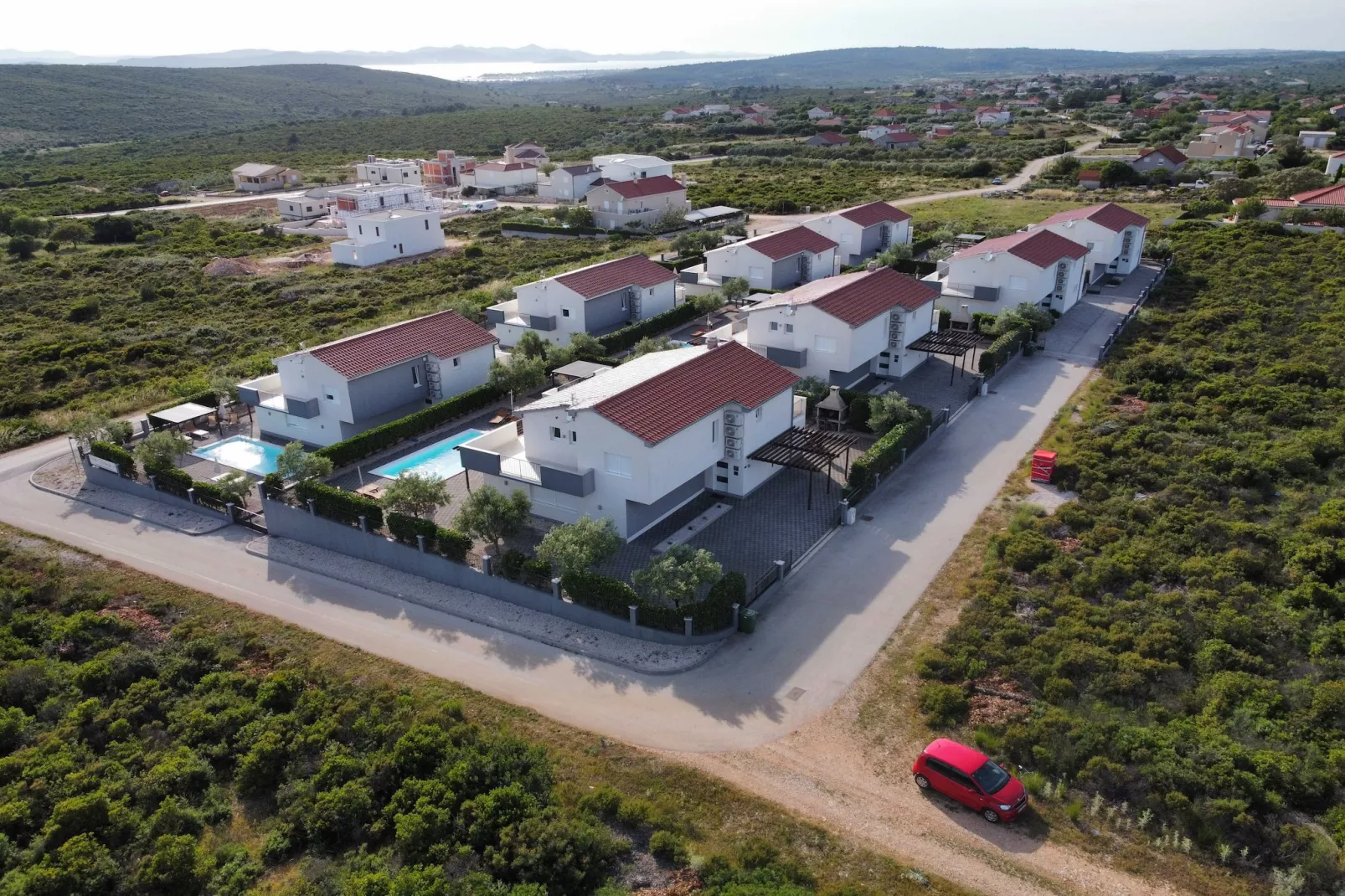 Luxury Escape with Swimming Pool & Modern Design - Deluxe Four Bedroom Villa with Sea View and Private Pool (Villa 5)-Buitenlucht