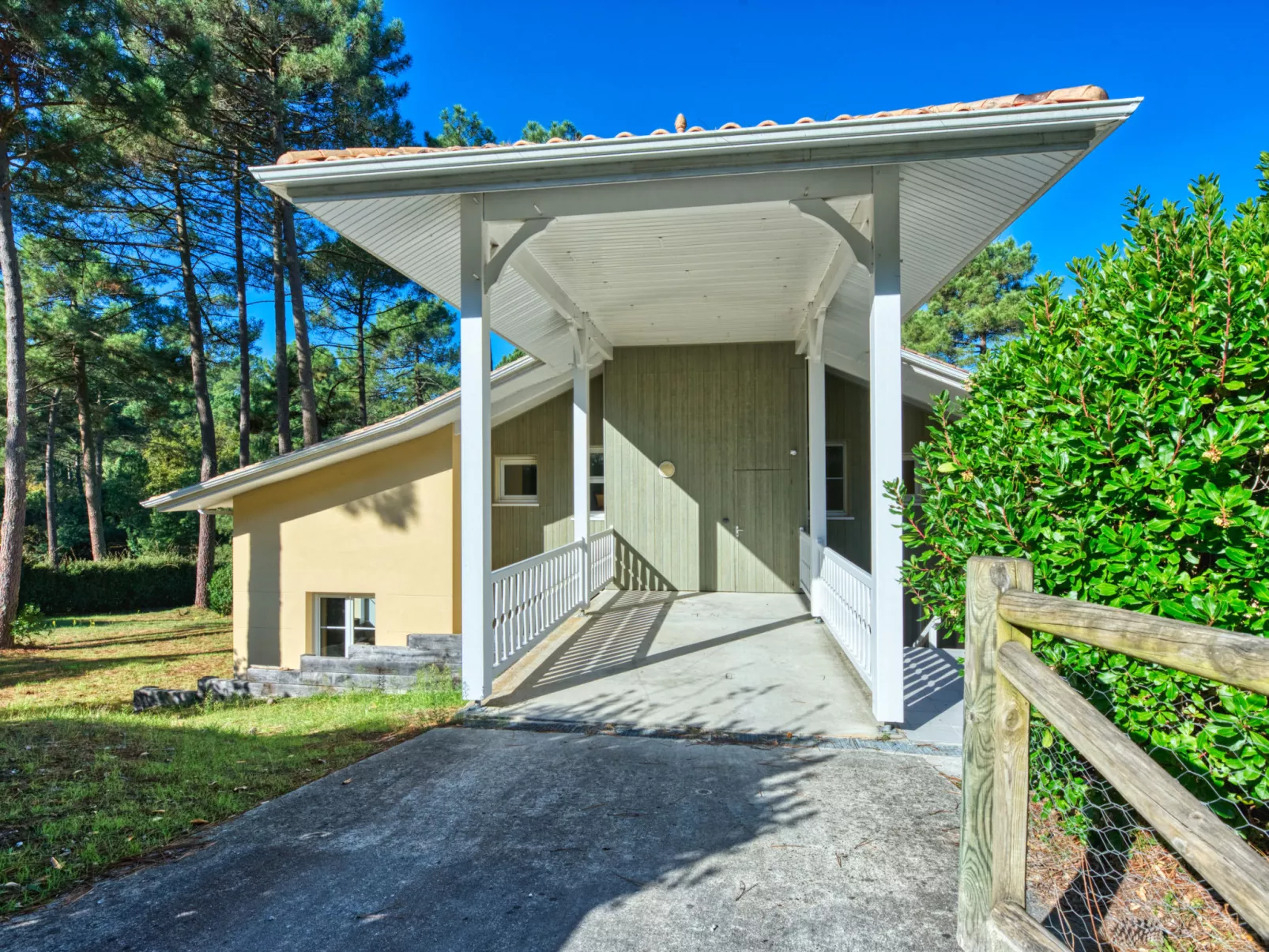 Atlantic Green-Buiten