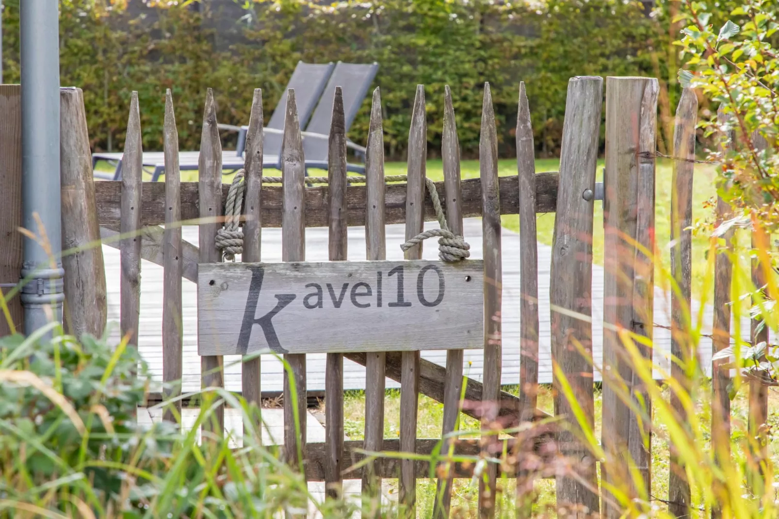 Zonnedorp Kavel 10 Renesse | Villa near the Beach & with Spacious Garden-Sfeer