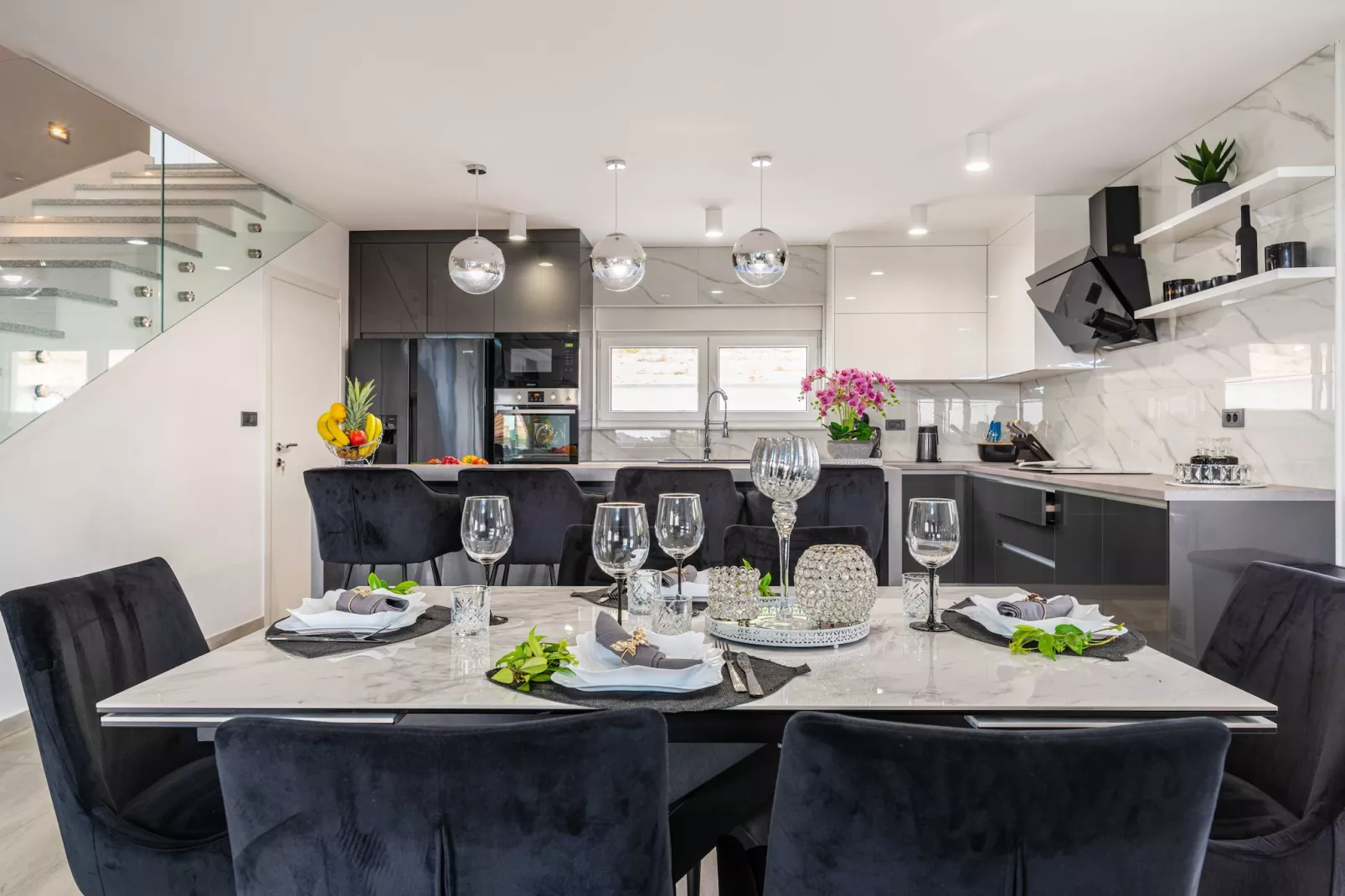 Luxury Villa Burra-Eetkamer