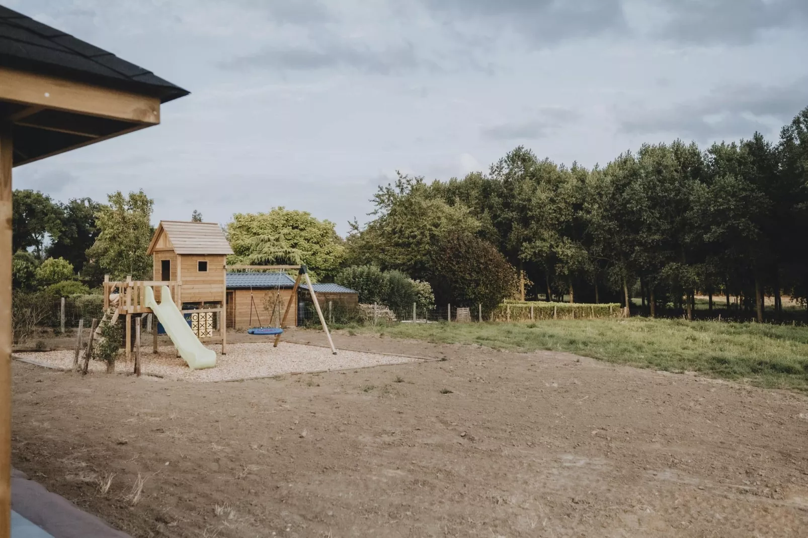 Le Paradis d'Henri-Gebieden zomer 1km
