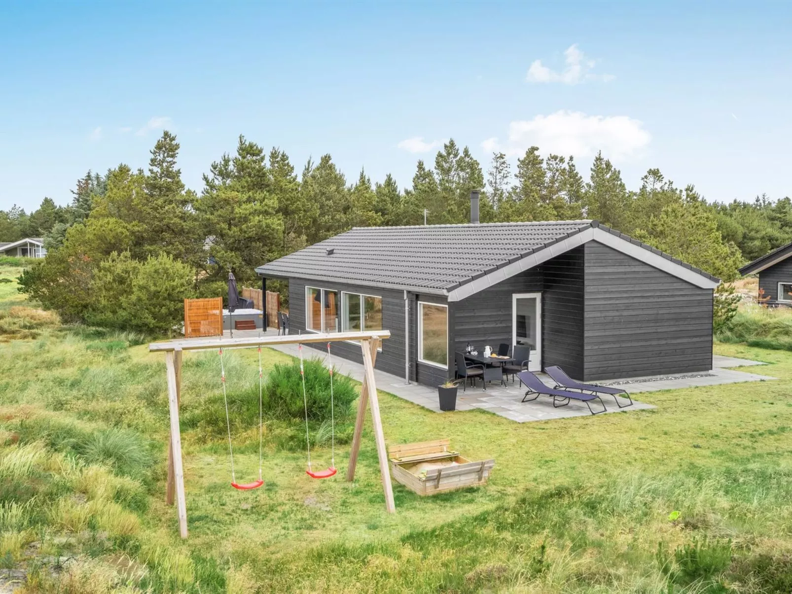 "Soili" - 1.2km from the sea-Buiten