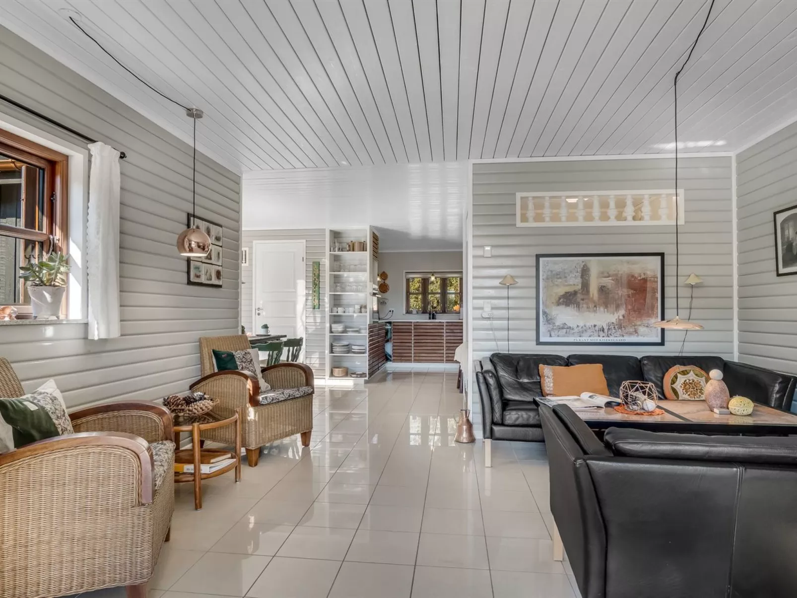 "Marla" - 1.1km from the sea-Binnen