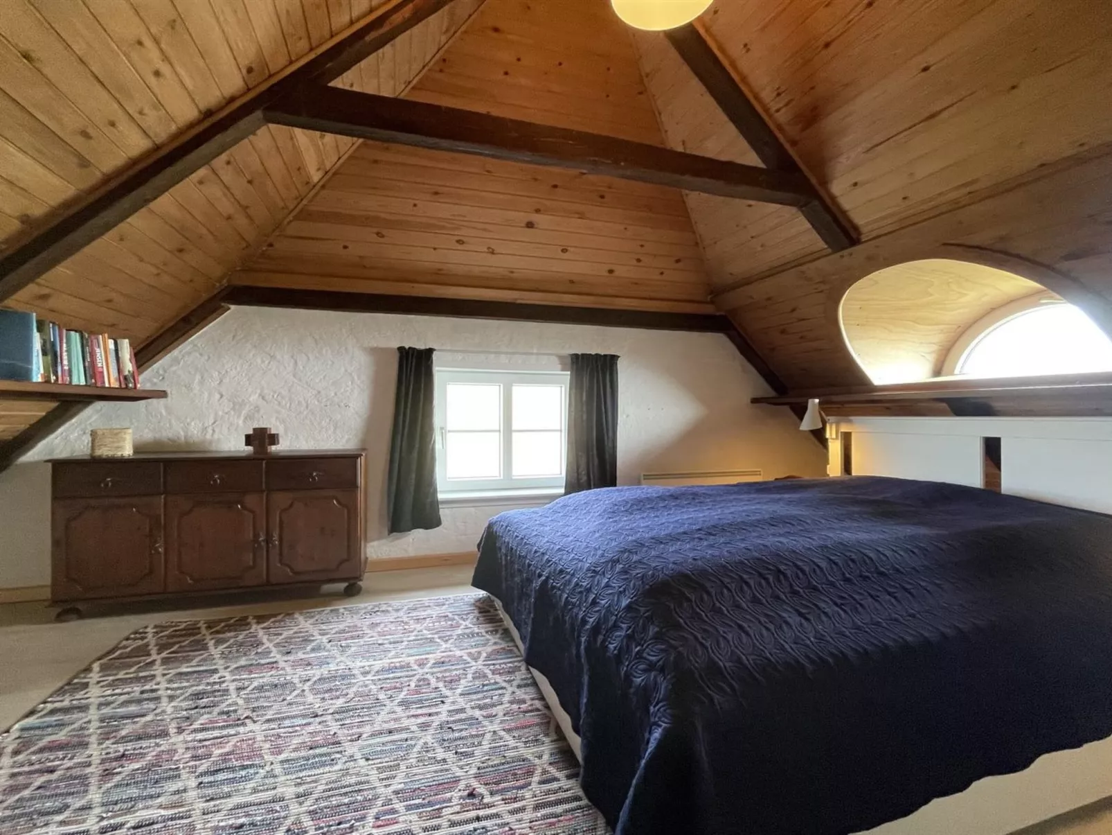 "Trugot" - 450m to the fjord-Binnen