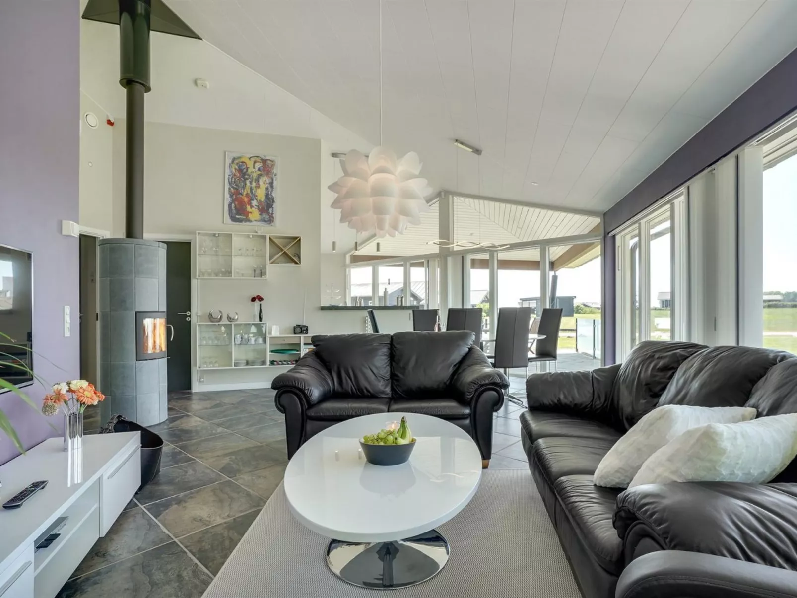 "Helena" - 250m from the sea-Binnen