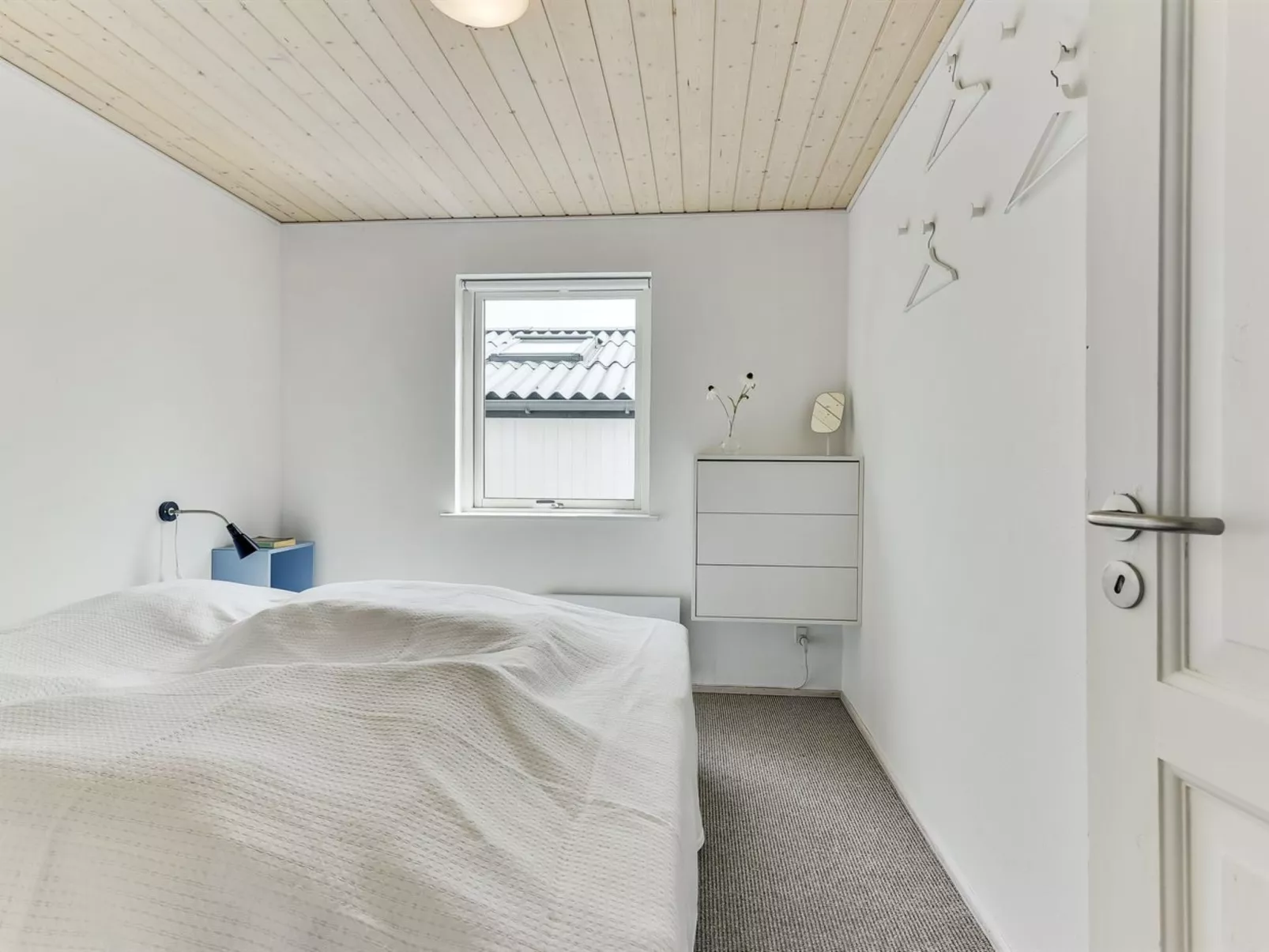 "Bedri" - 800m from the sea-Binnen