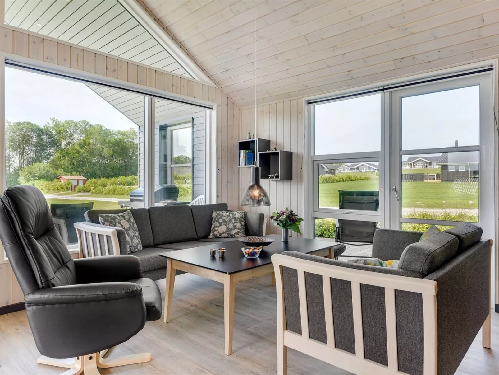 "Damiana" - 500m from the sea-Binnen