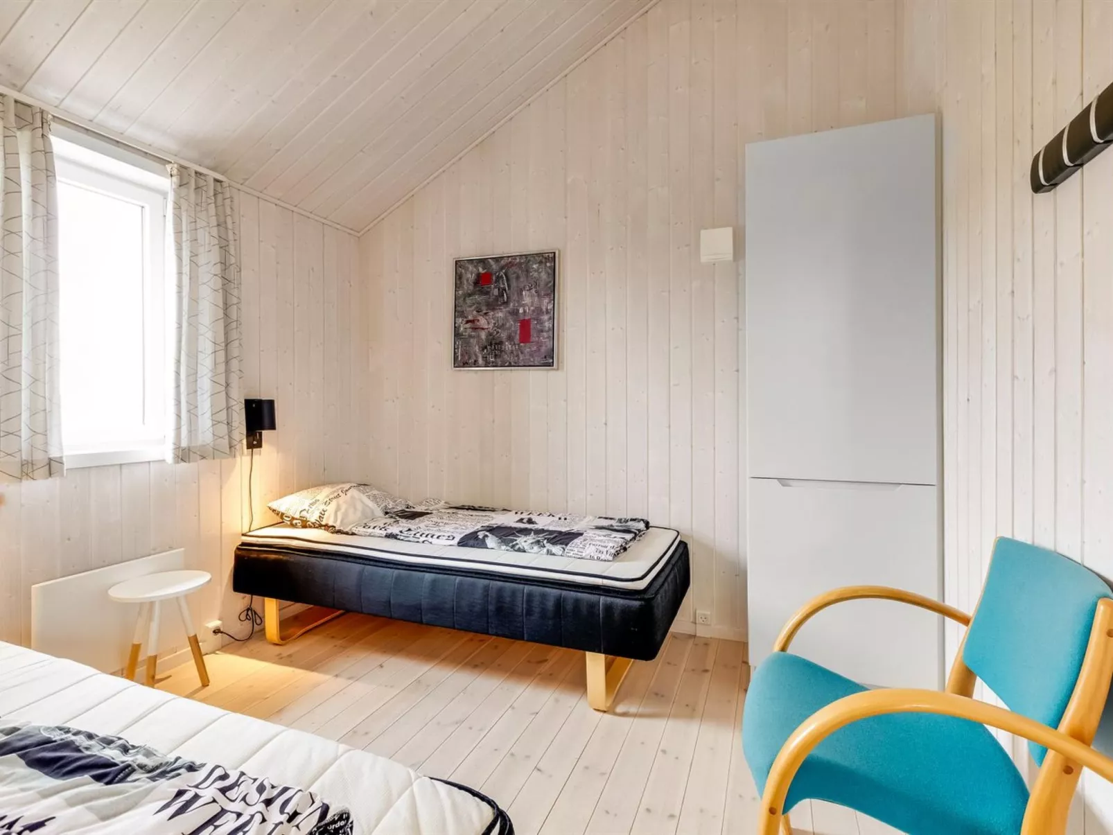 "Mara" -  from the sea-Binnen