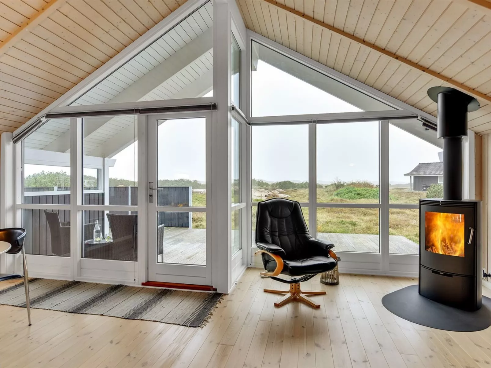 "Christan" - 1.2km from the sea-Binnen