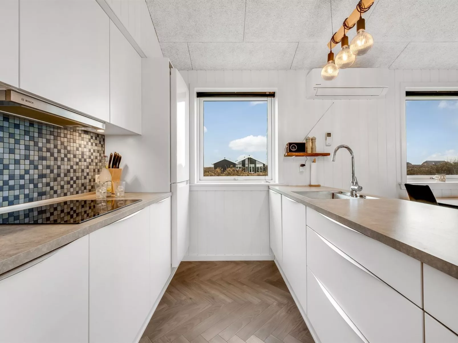 "Markku" - 400m from the sea-Binnen