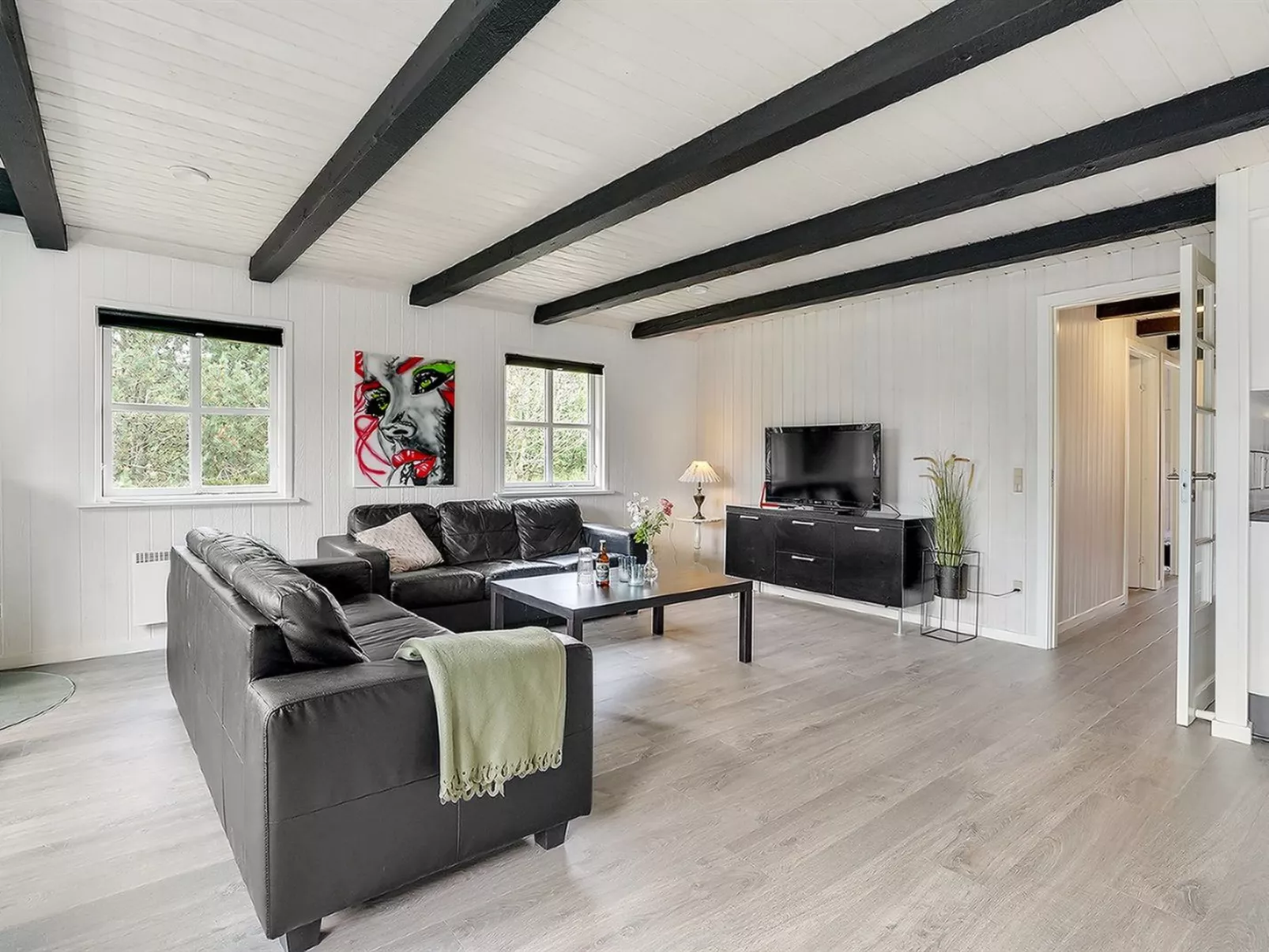 "Madalena" - 2.8km from the sea-Binnen