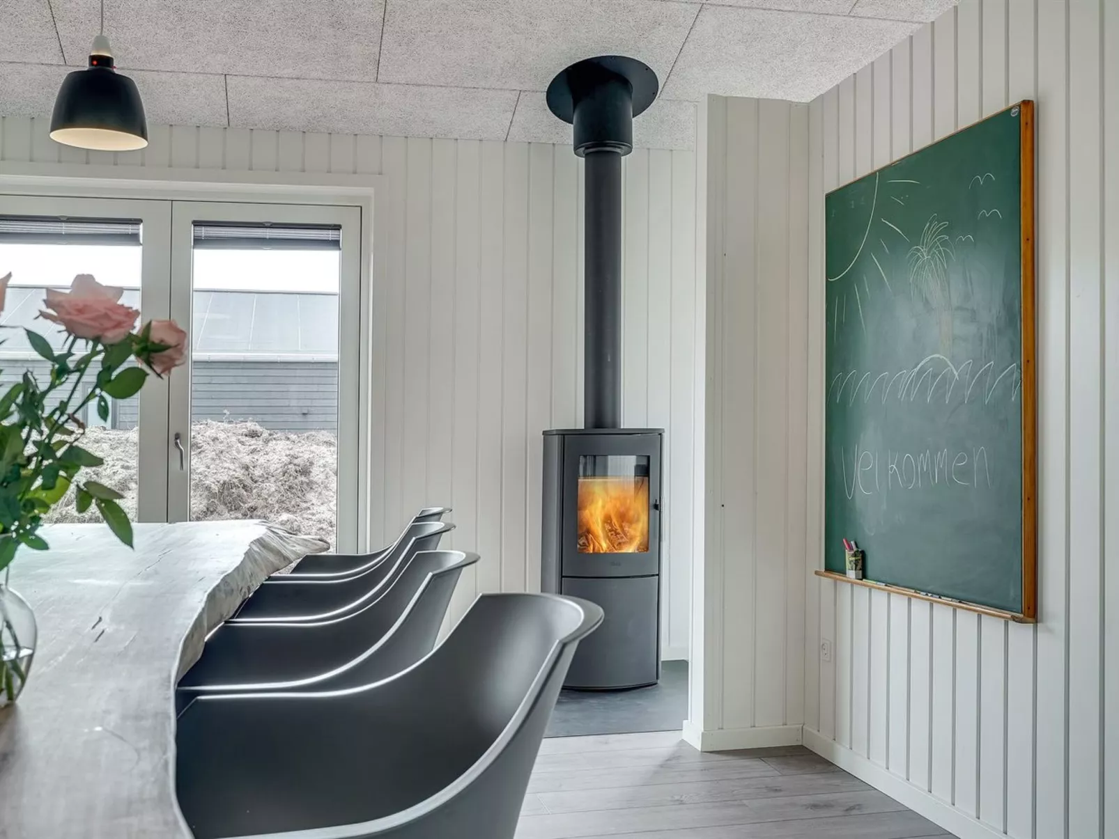 "Helli" - 650m from the sea-Binnen