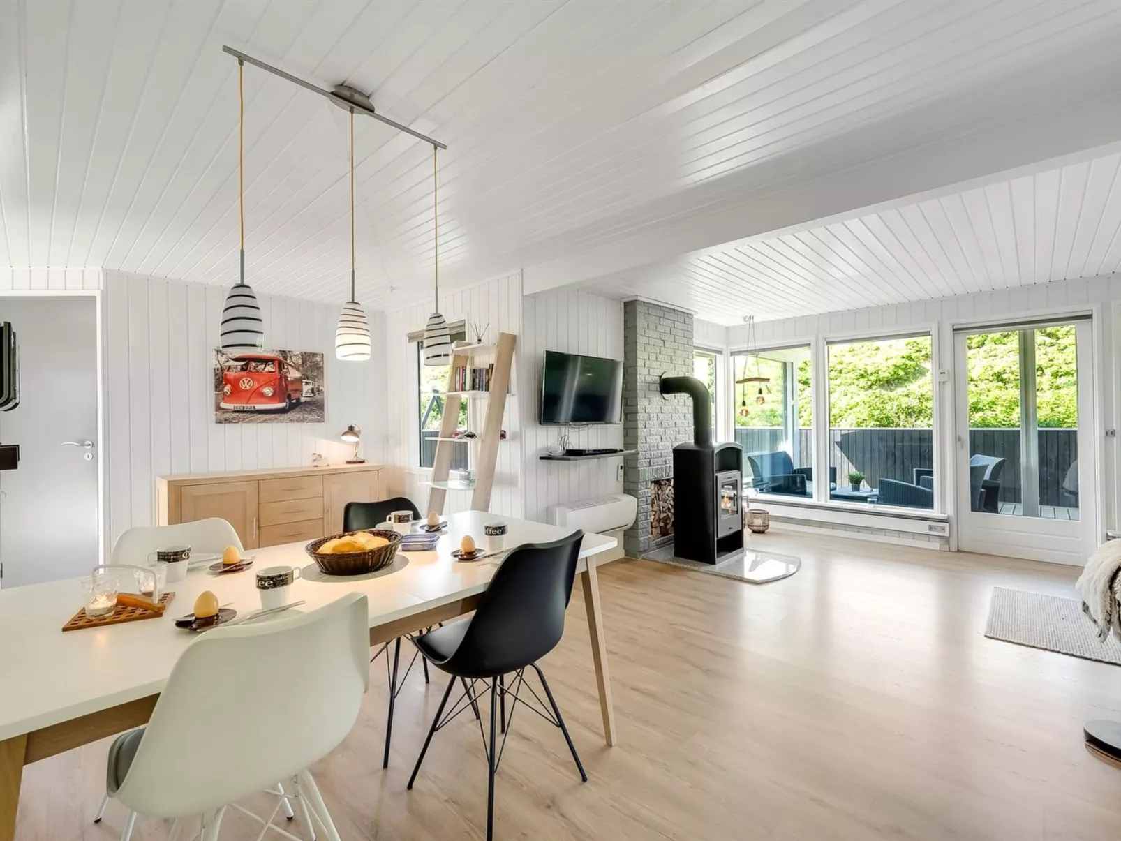 "Lill" - 50m from the sea-Binnen