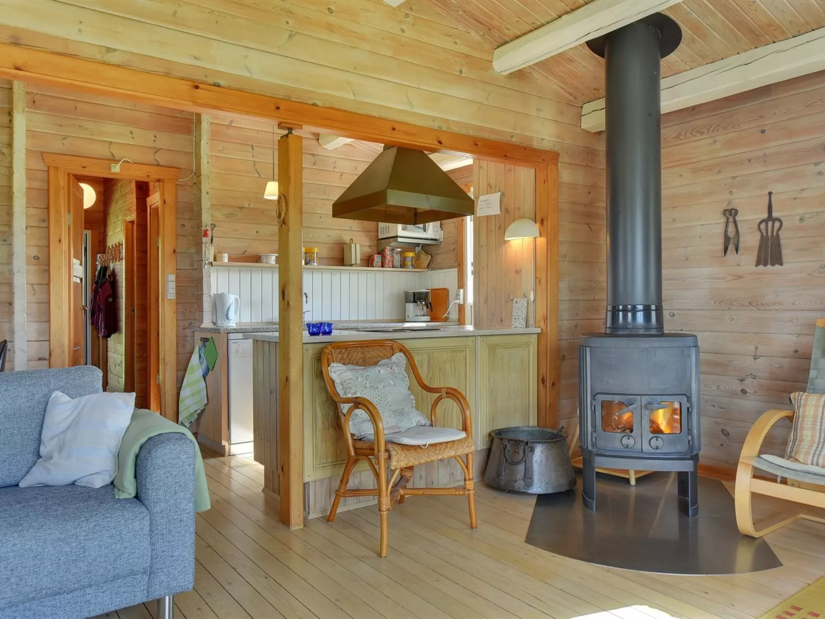 "Rosabella" - 600m from the sea-Binnen