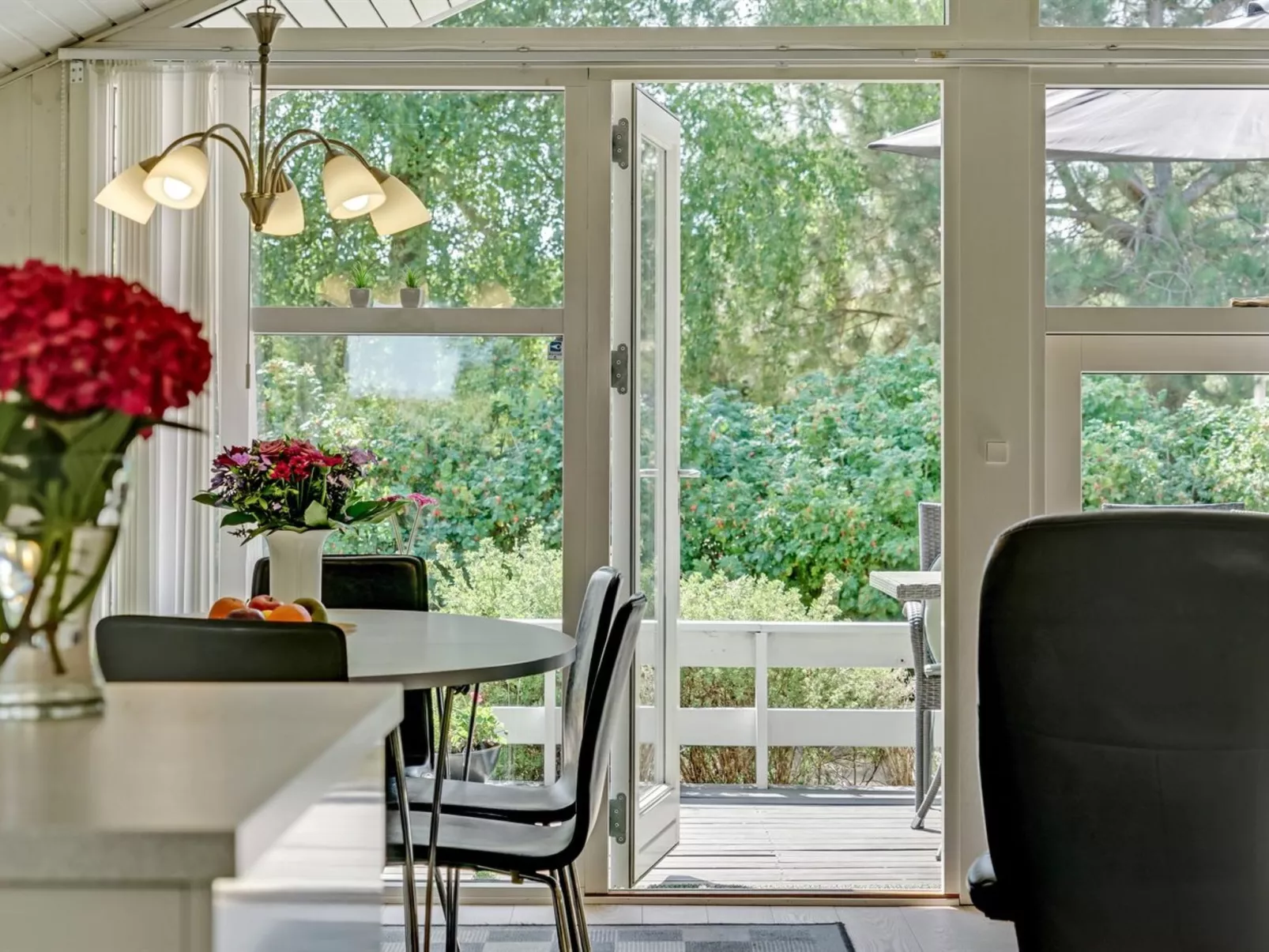 "Stasia" - 75m from the sea-Binnen