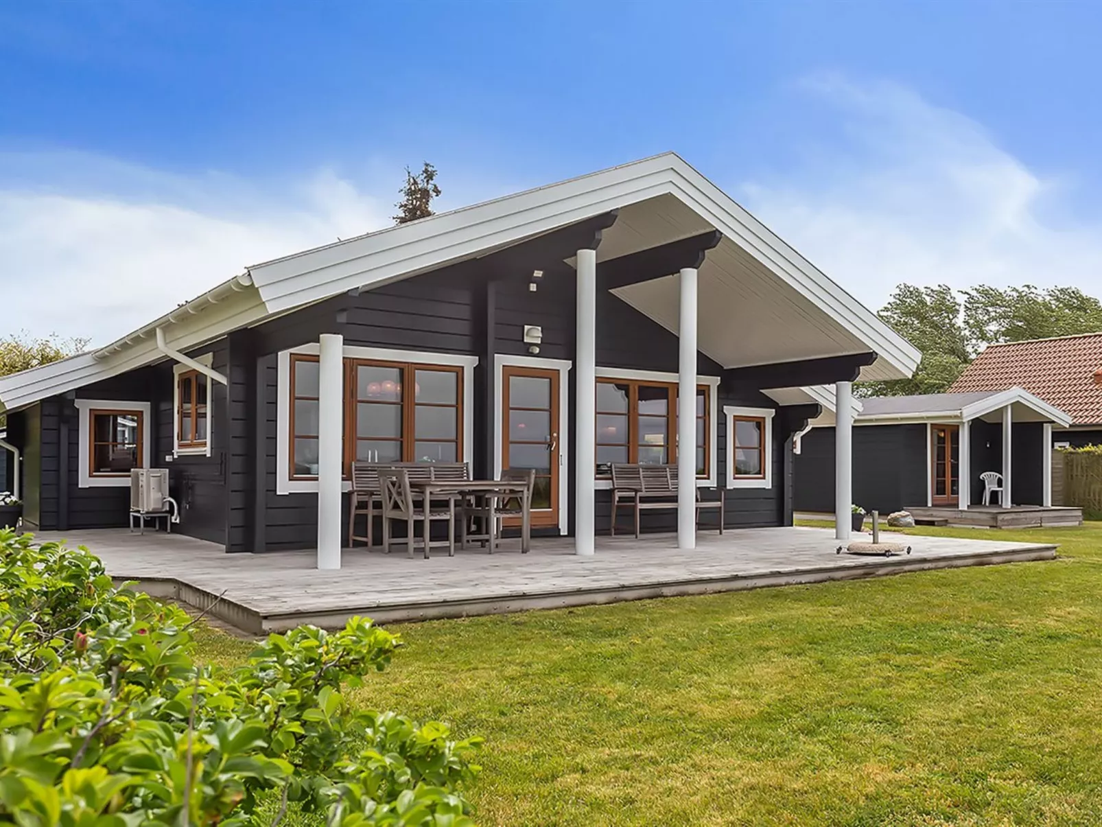 "Stacie" - 10m from the sea-Buiten