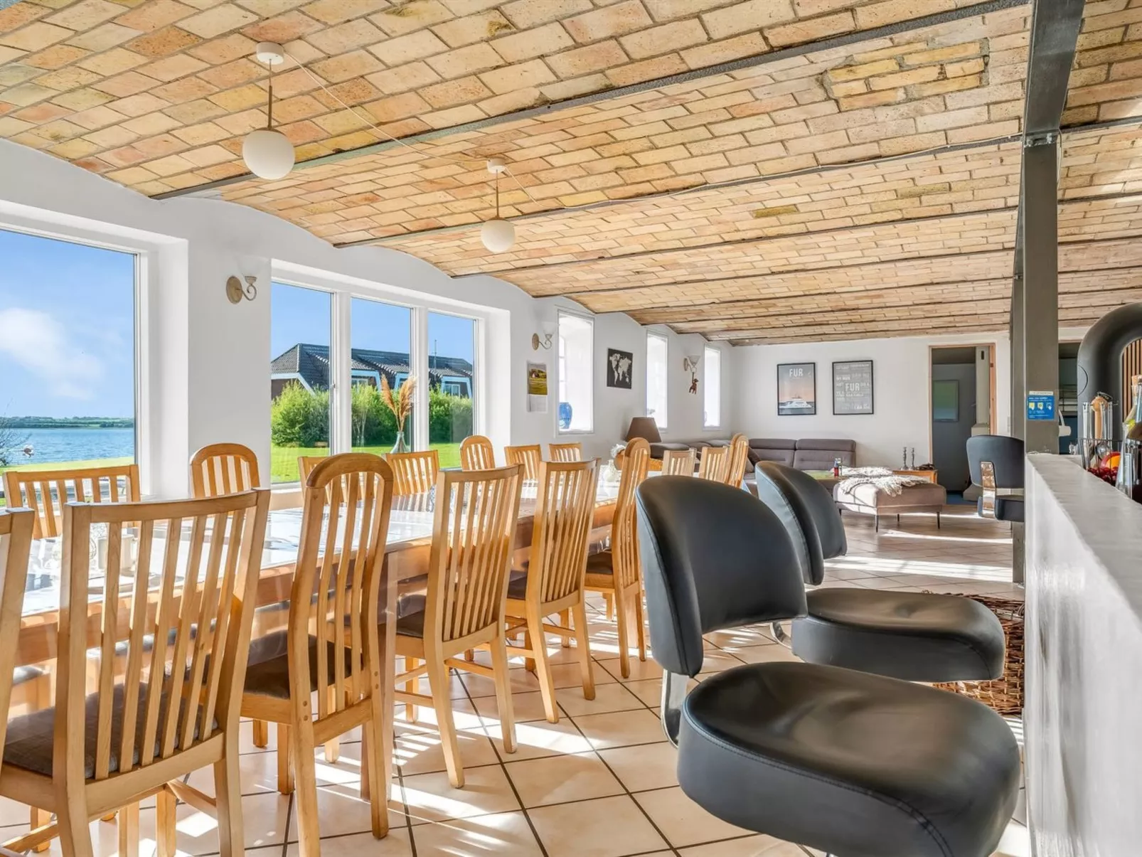 "Kara" - 100m to the fjord-Binnen