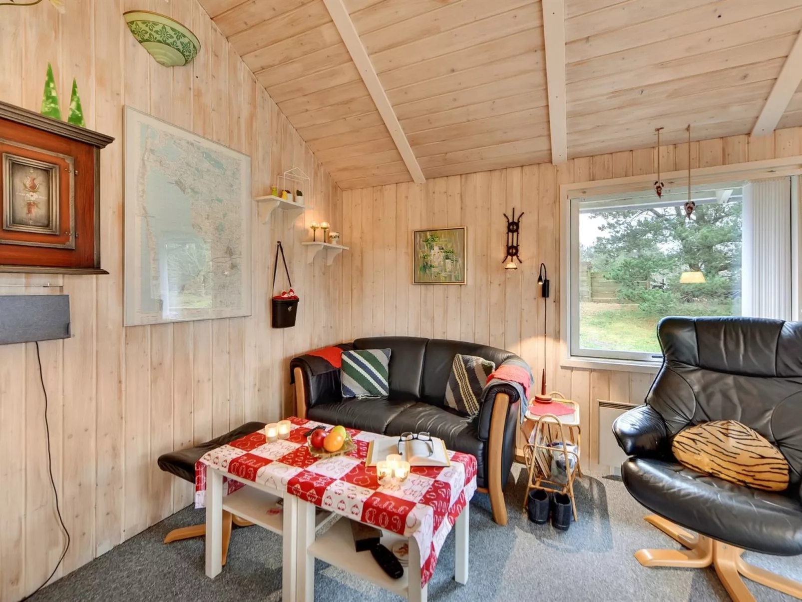 "Hannah" - 300m to the fjord-Binnen