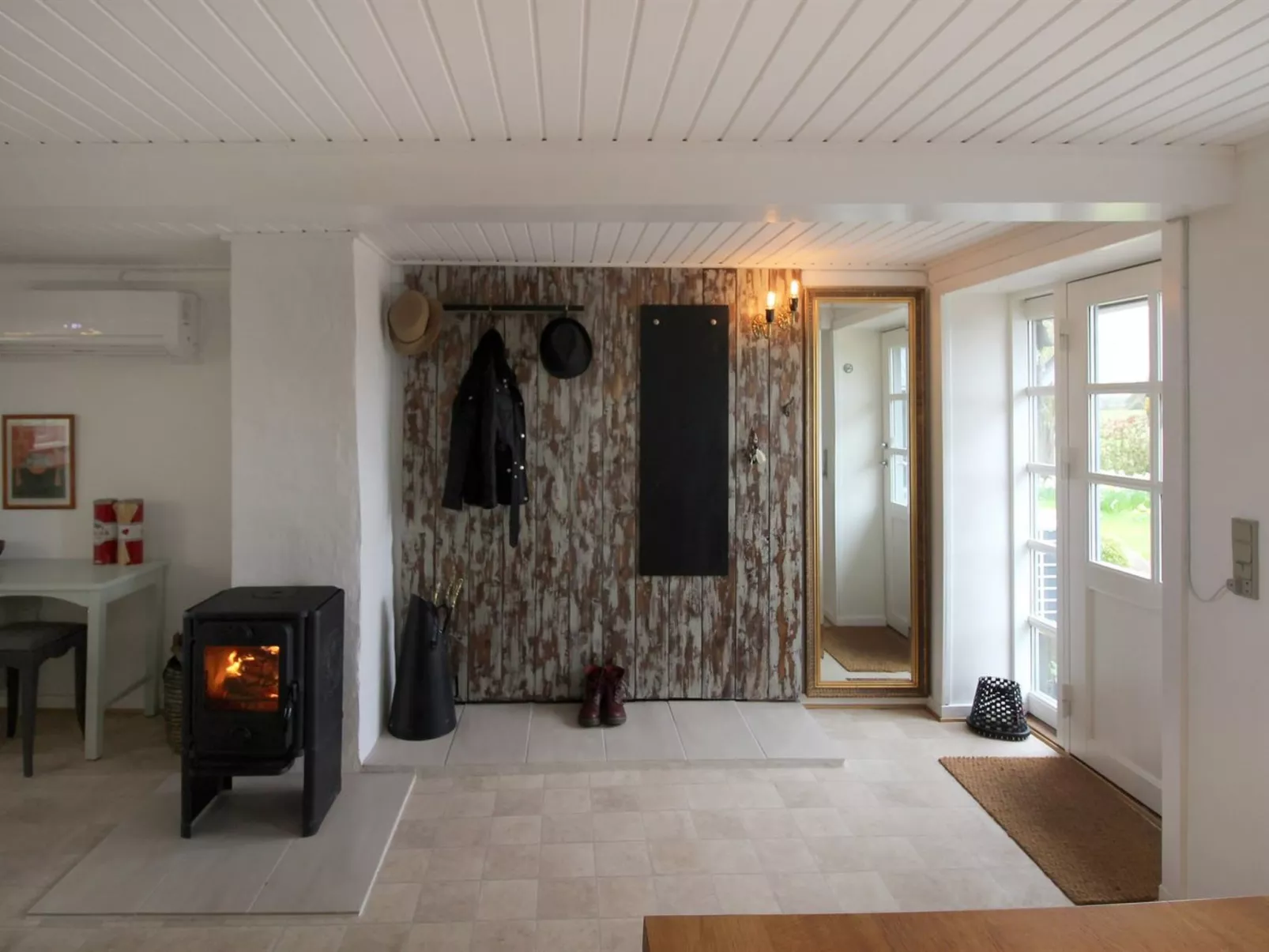 "Harre" - 300m from the sea-Binnen