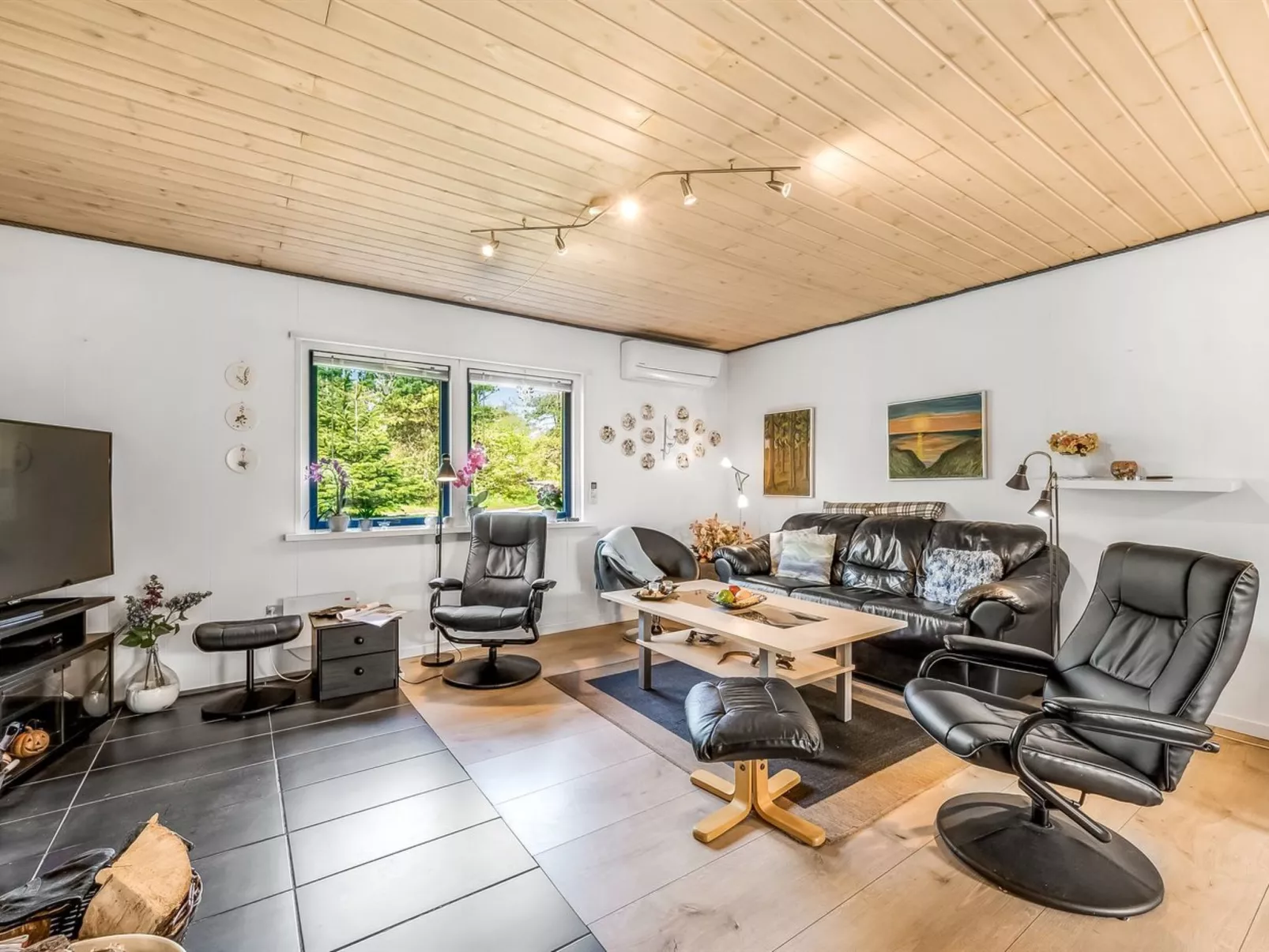 "Marillia" - 2km from the sea-Binnen