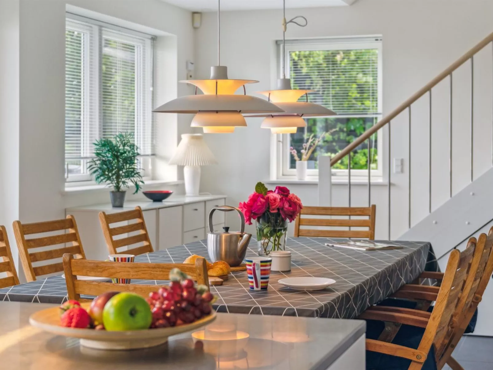 "Esme" - 30m from the sea-Binnen