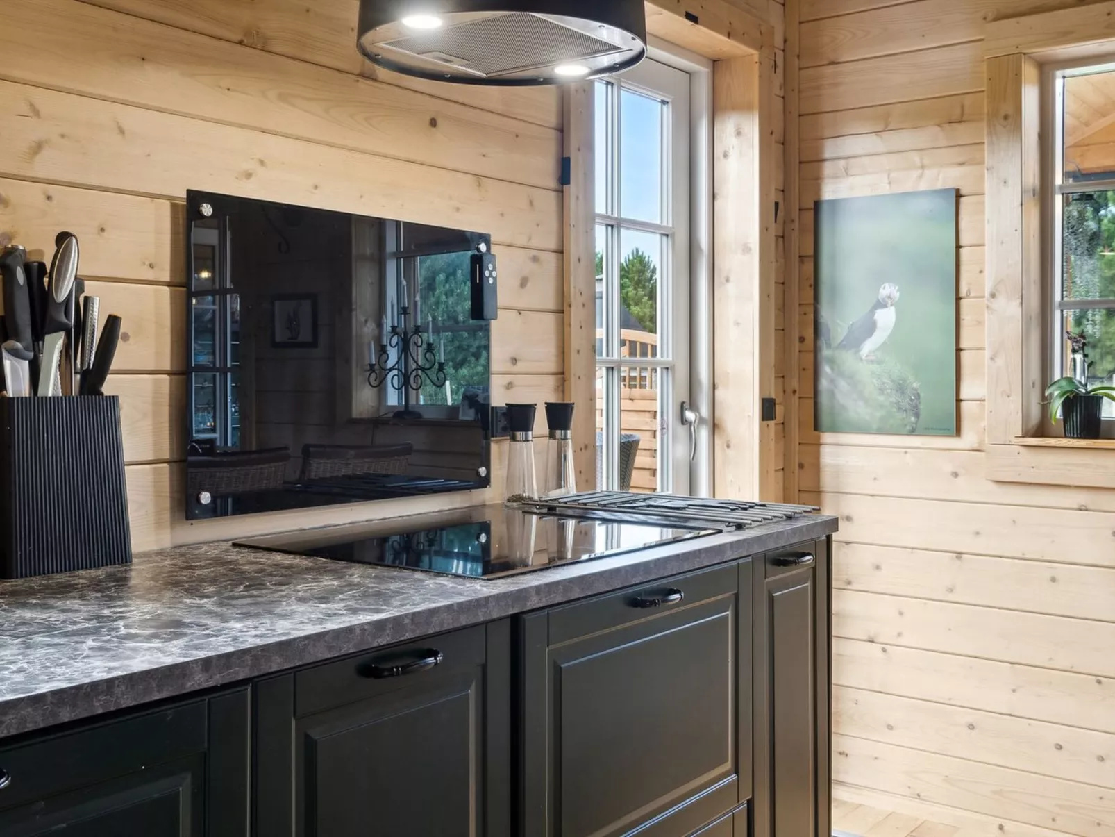 "Vicktoria" - 1.5km from the sea-Binnen