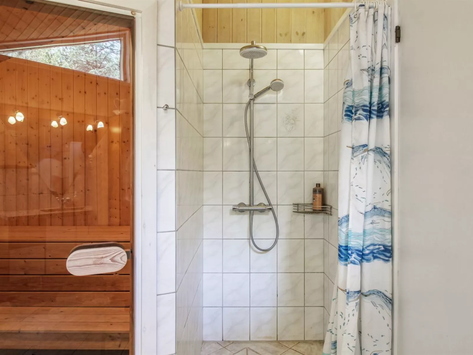 "Arlett" - 950m from the sea-Binnen