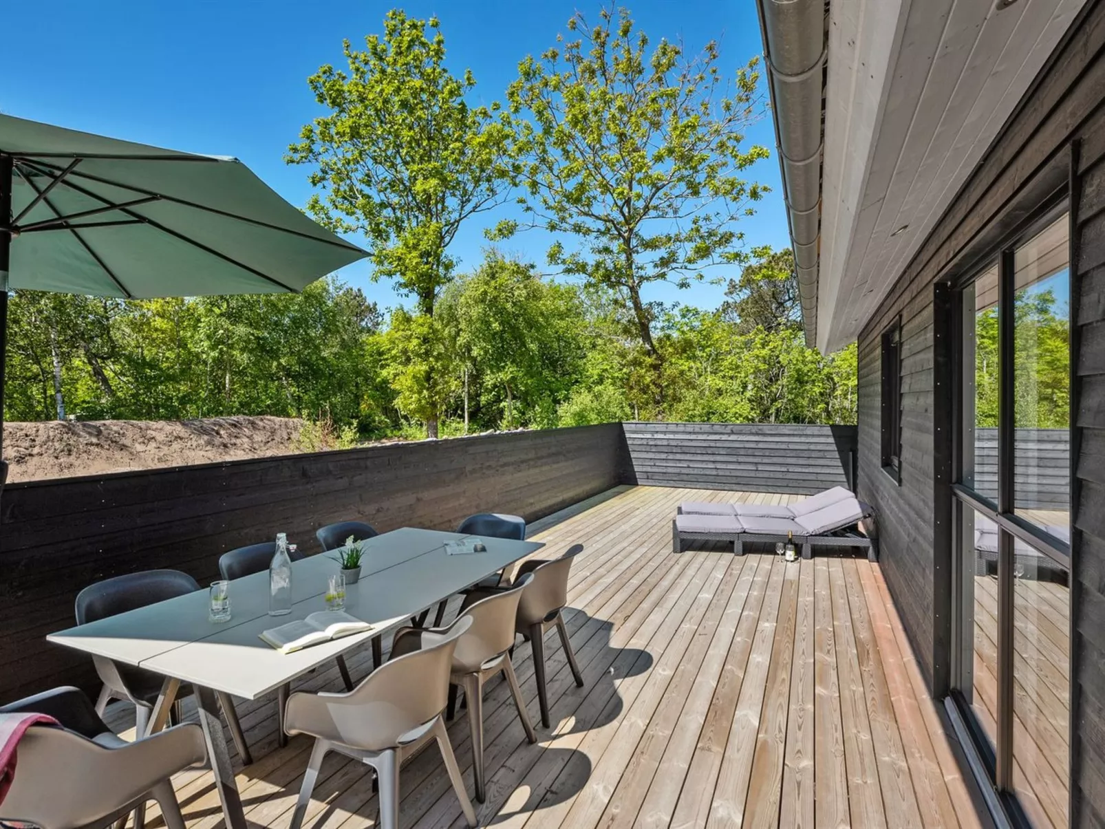 "Merve" - 800m to the fjord-Buiten