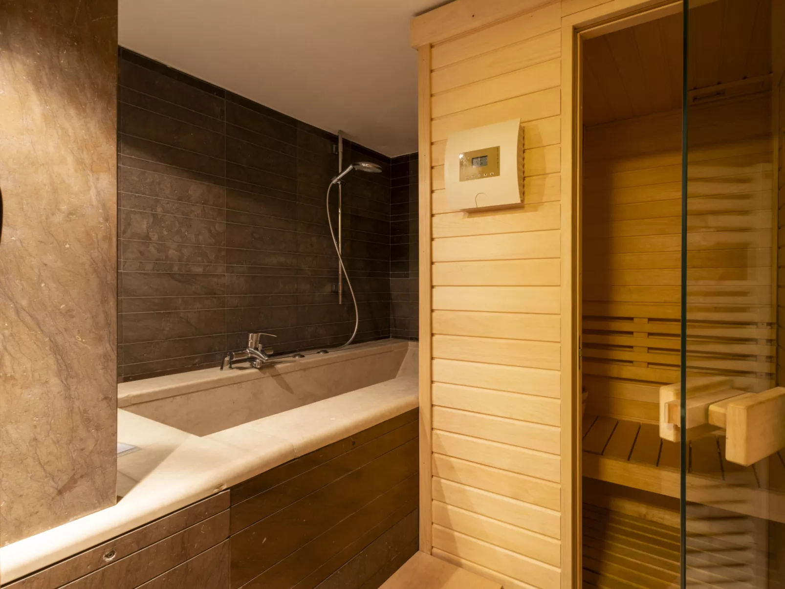 Chalet Franca-Binnen