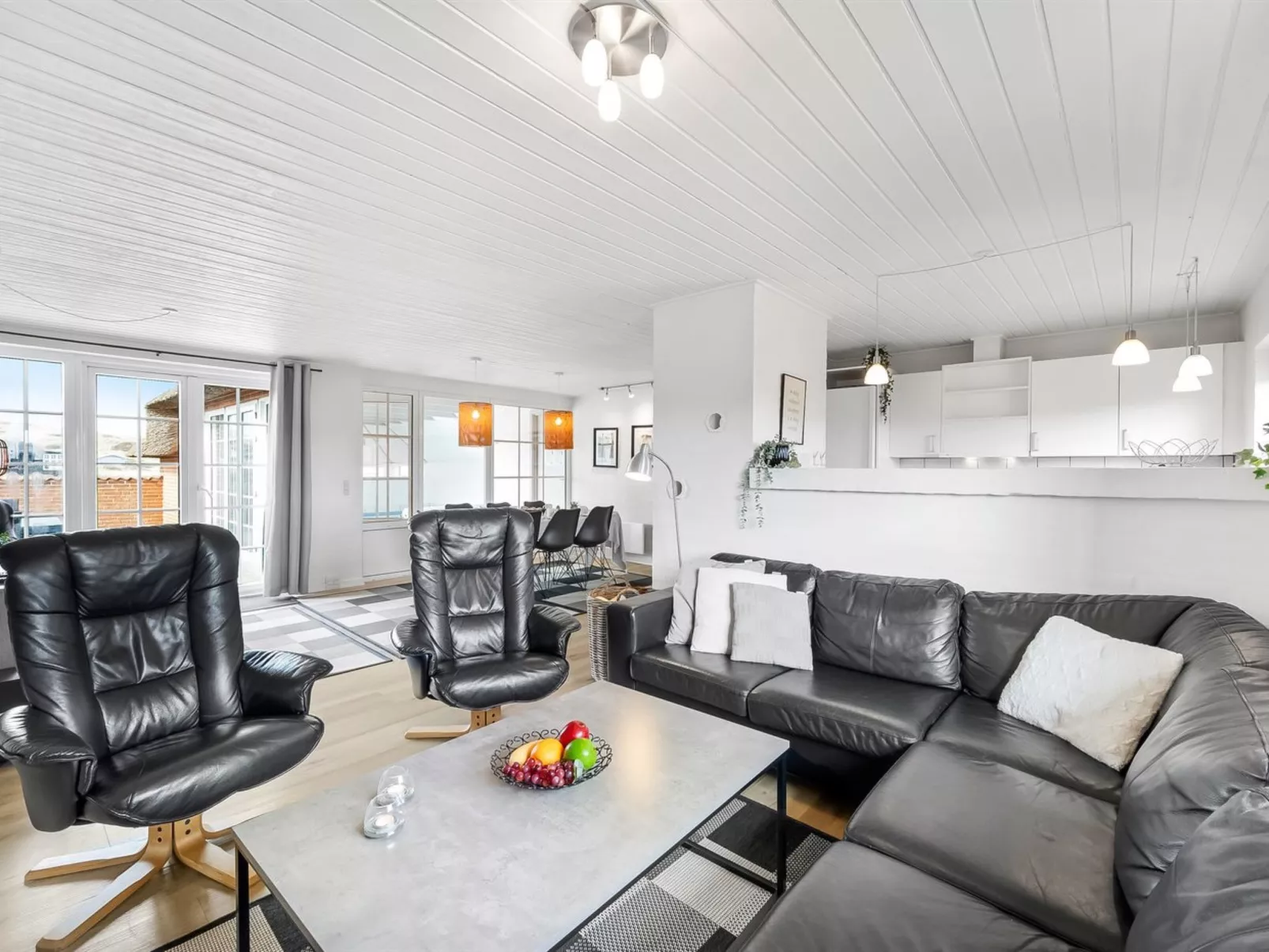 "Milena" - 200m from the sea-Binnen