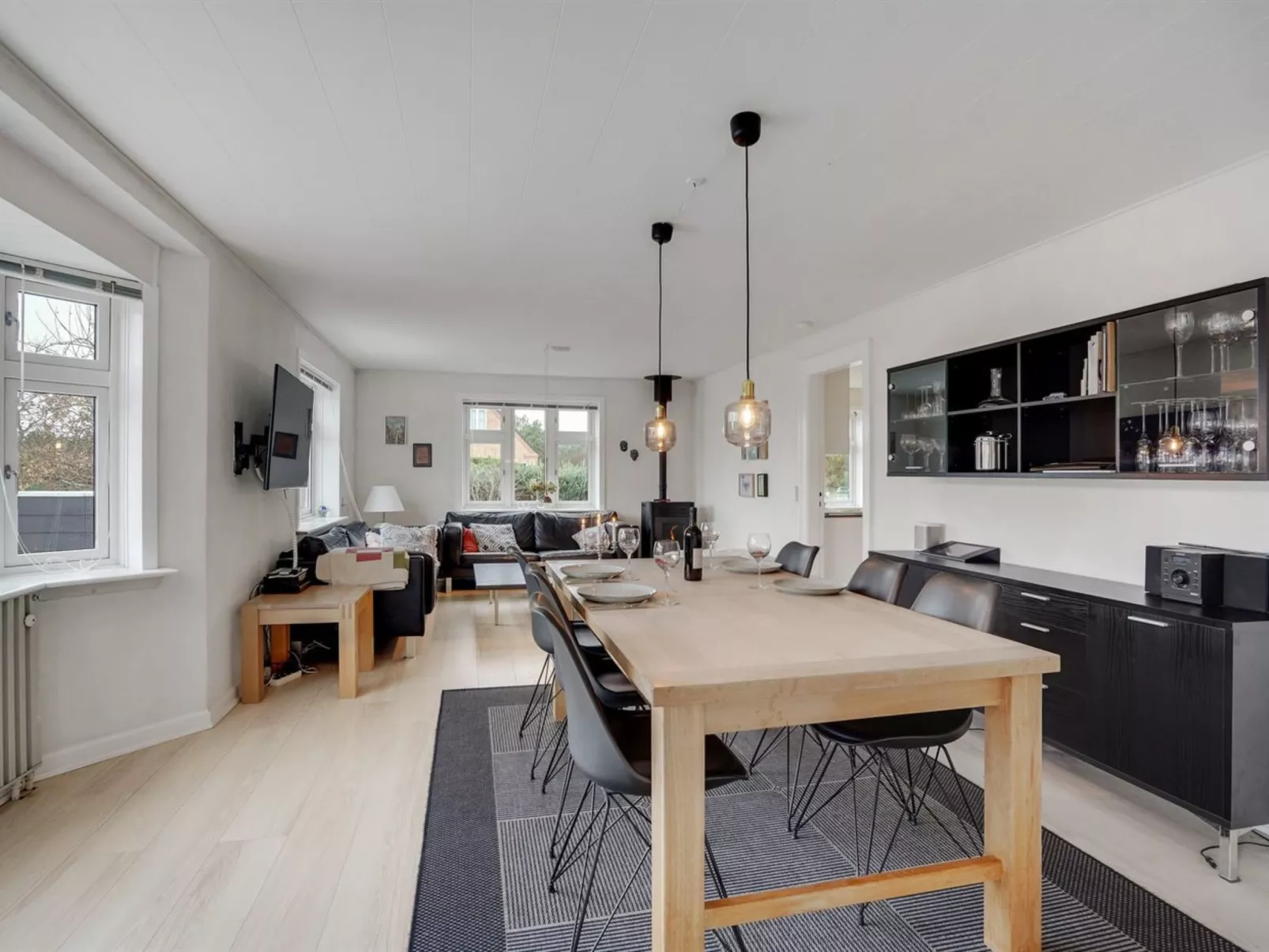 "Thorlak" - 1km from the sea-Binnen