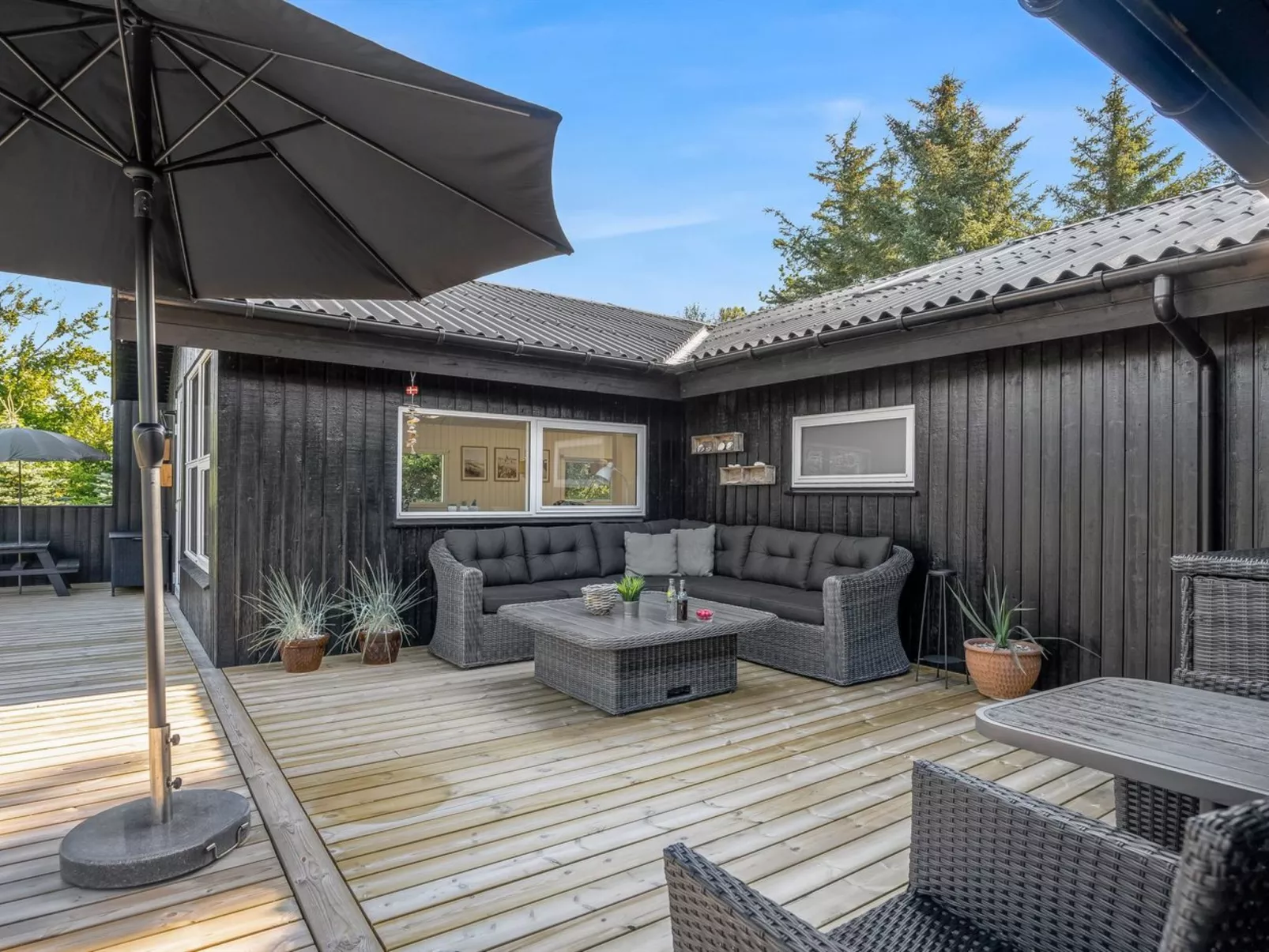 "Ema" - 1.9km from the sea-Buiten