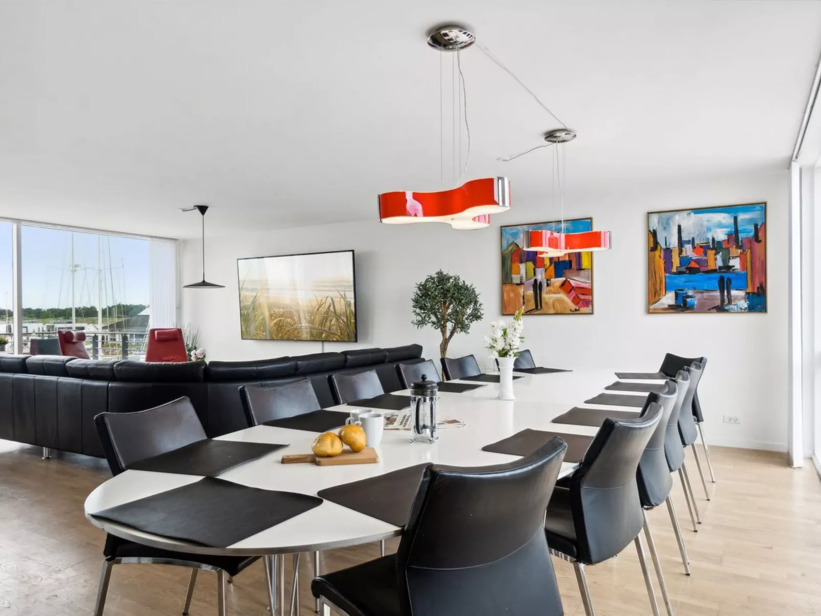 "Skade" - 10m from the sea-Binnen